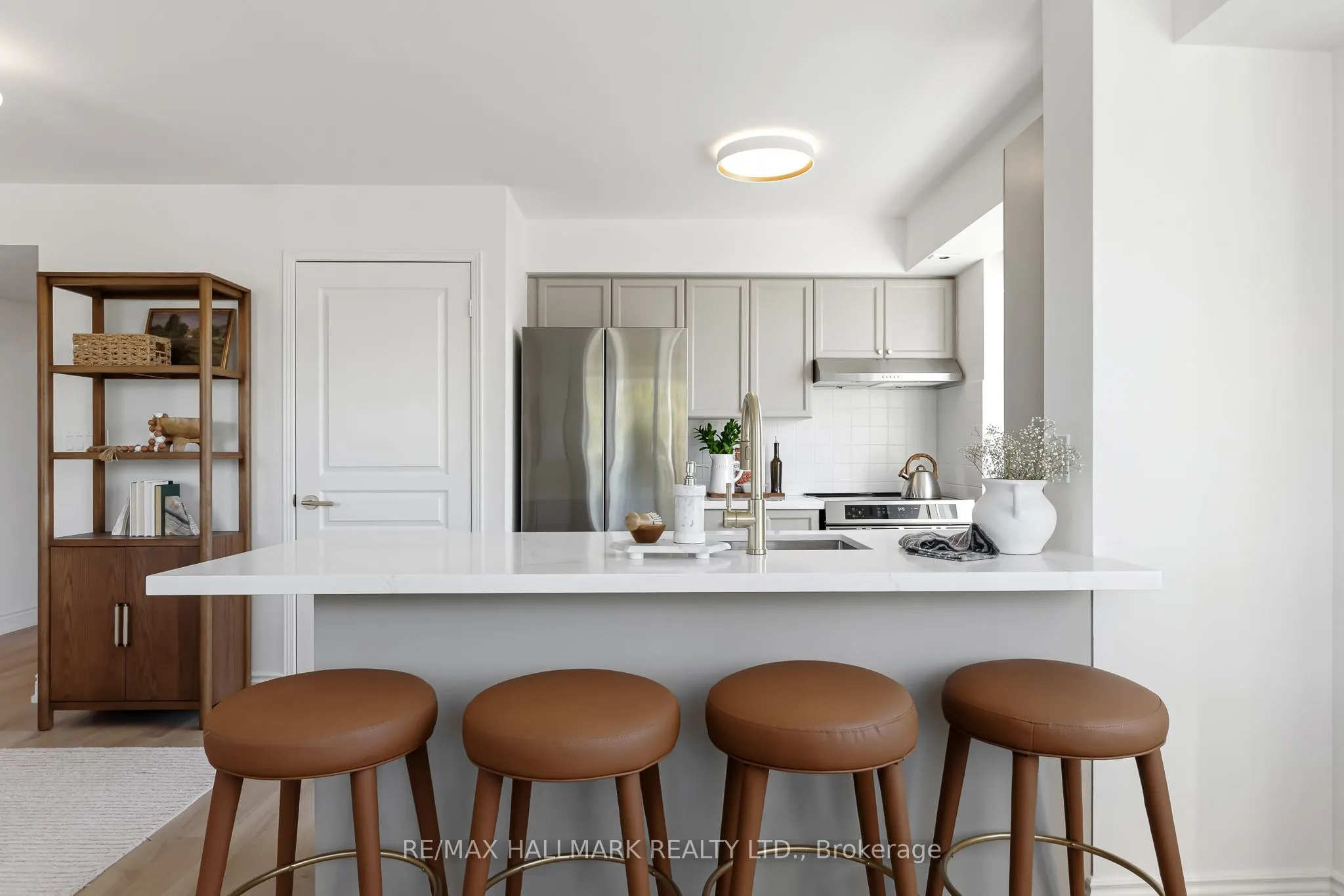 1797 Queen Street E #404