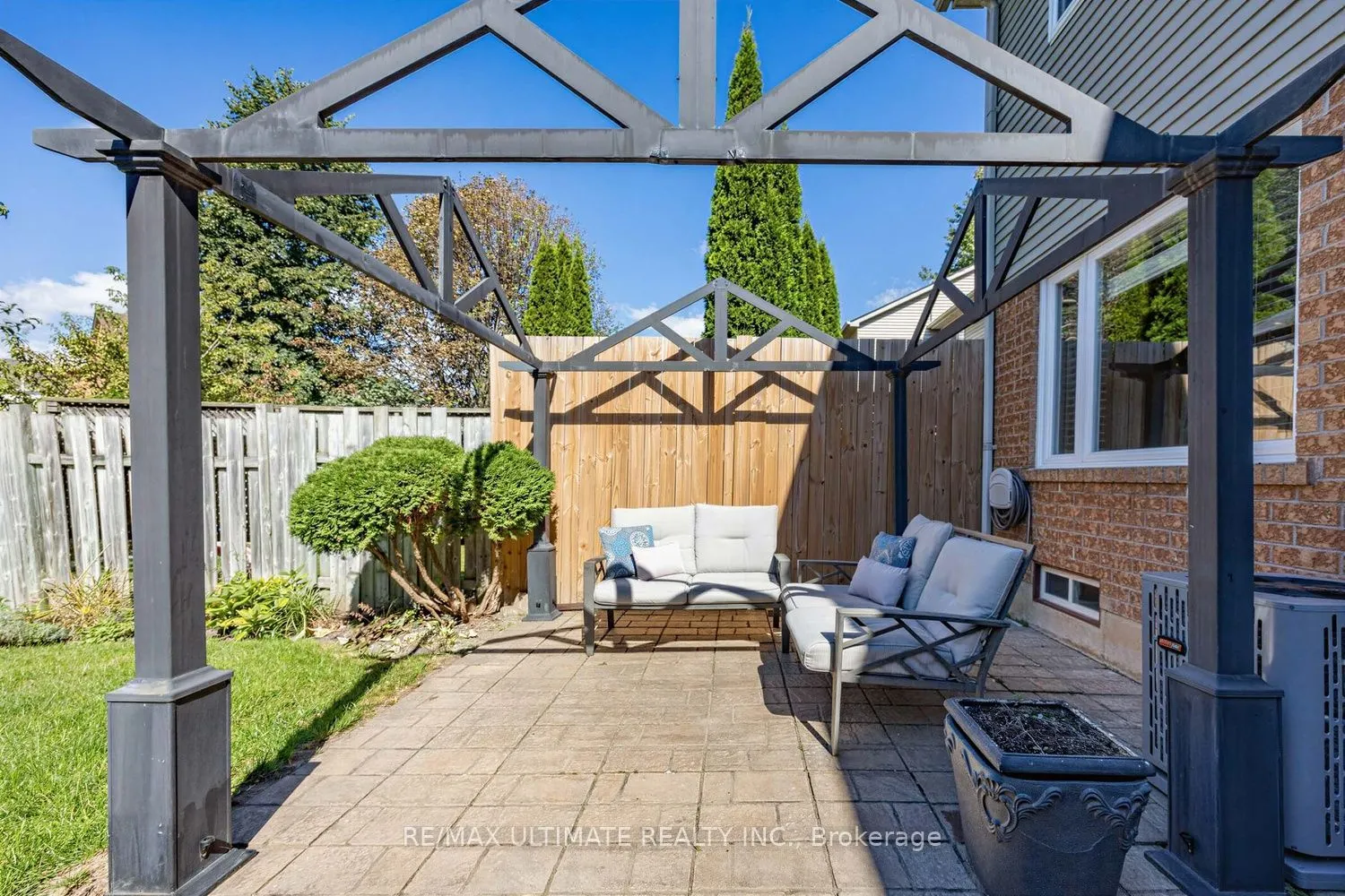 42 Landerville Lane