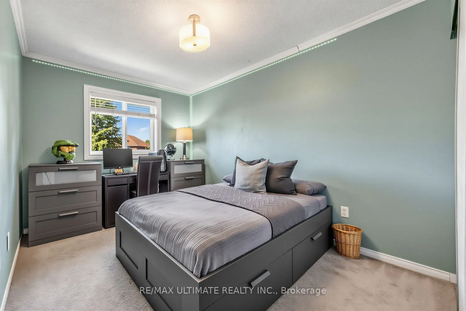42 Landerville Lane