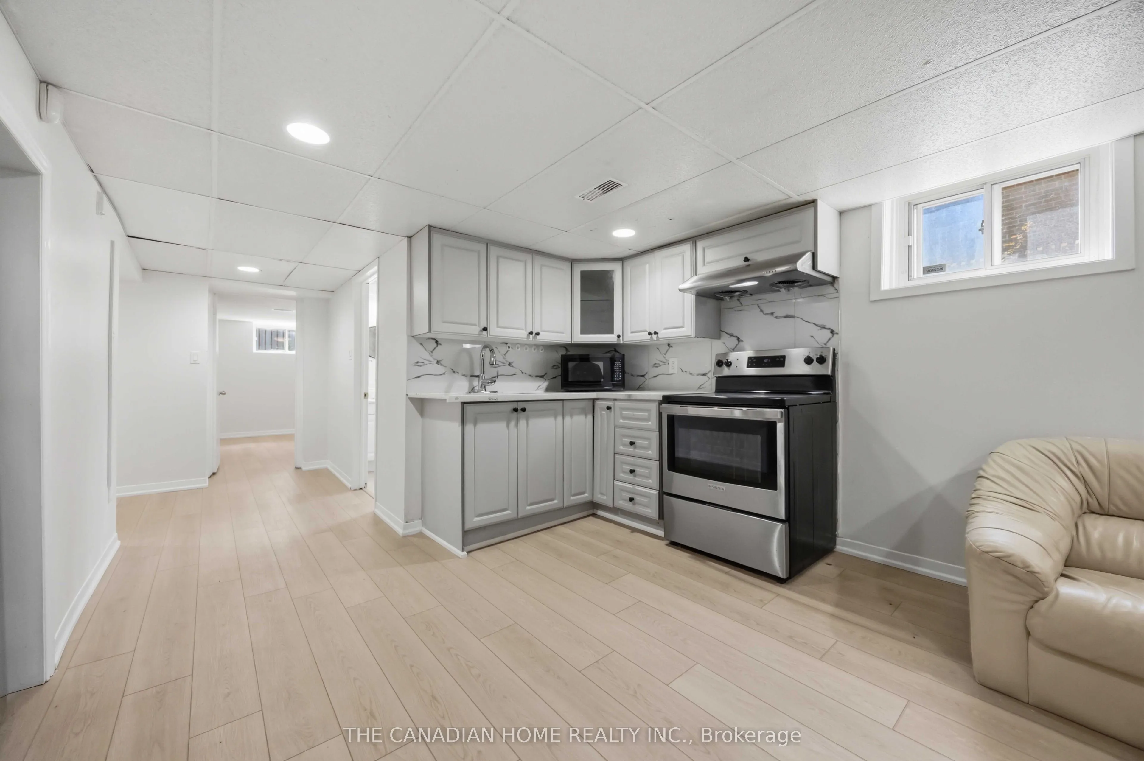 1373 Pharmacy Avenue