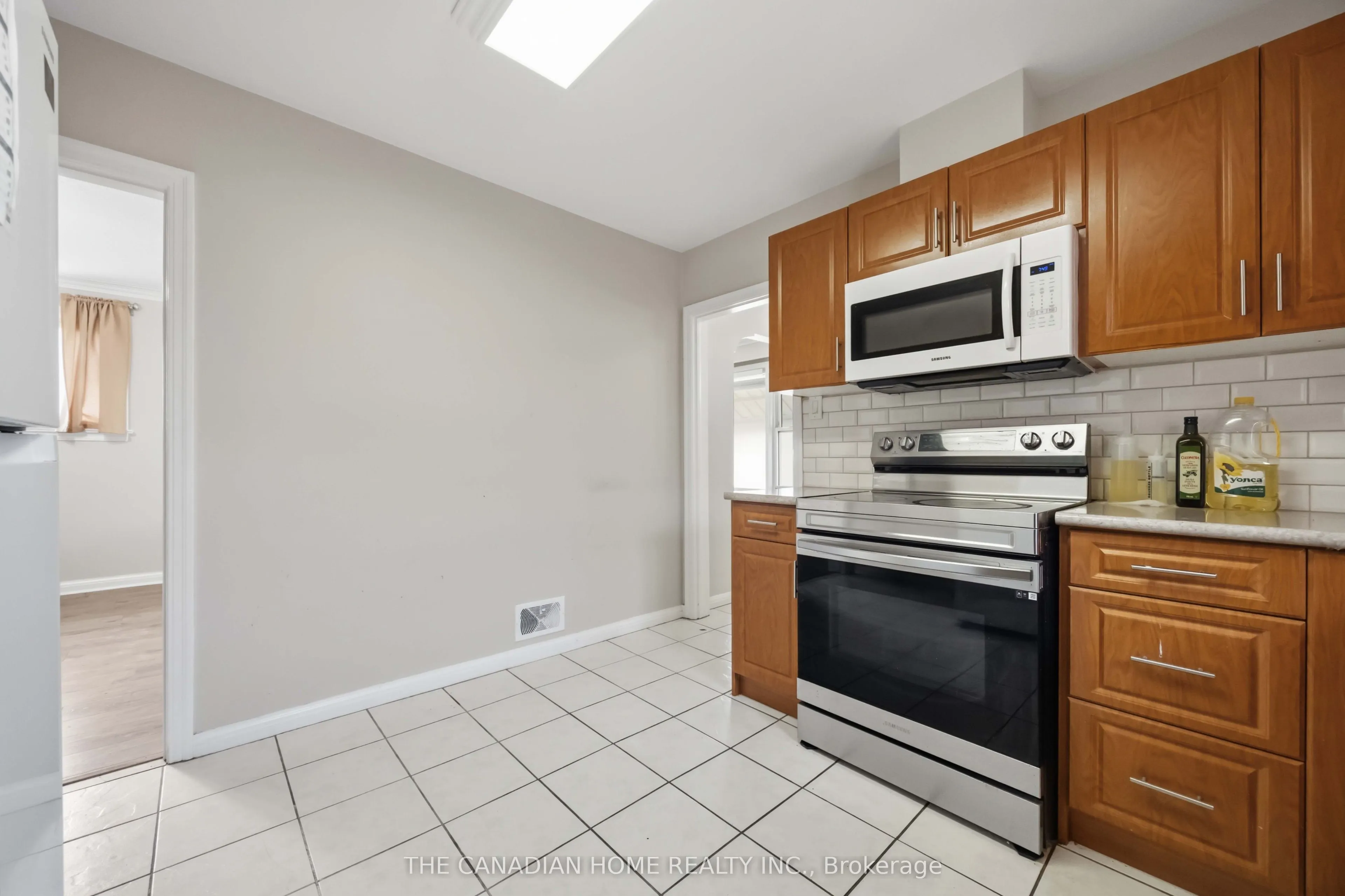 1373 Pharmacy Avenue