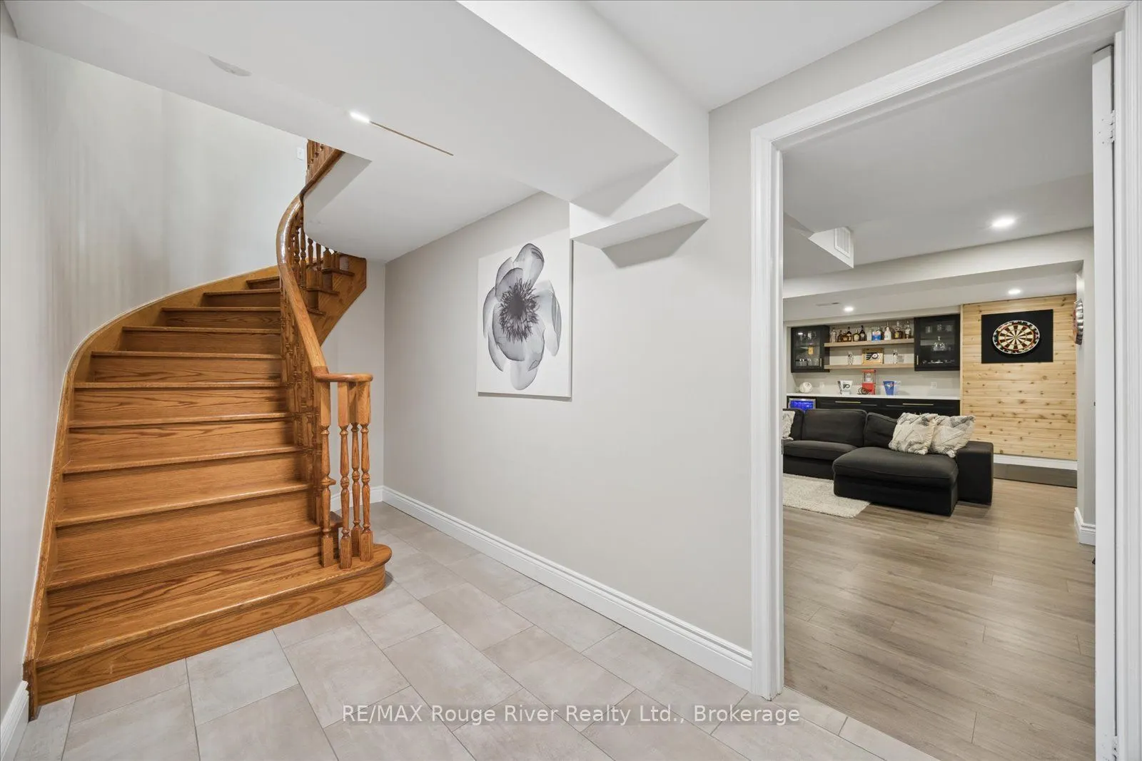 10 Windbreak Crescent