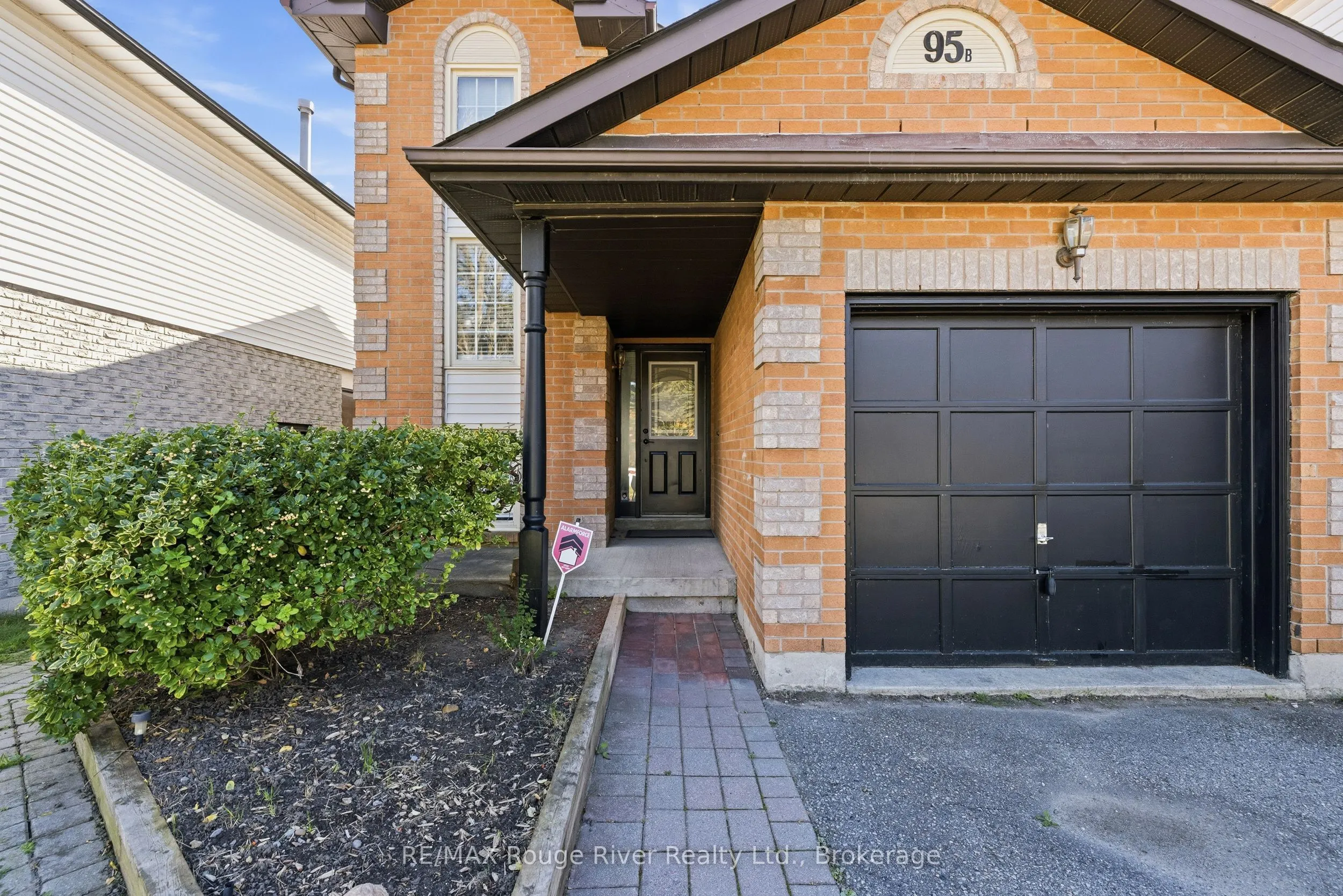 95 B Concession Street E