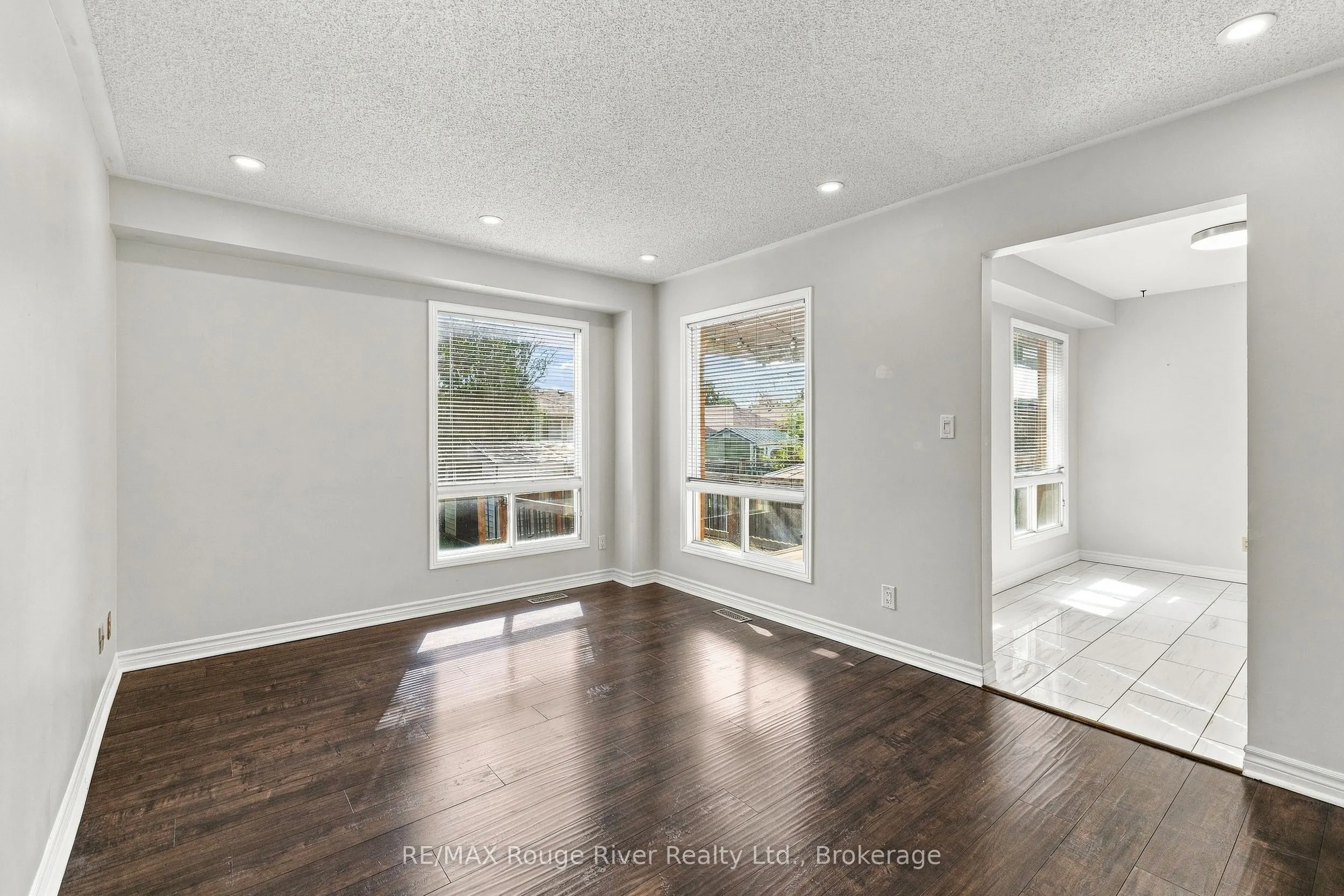 95 B Concession Street E