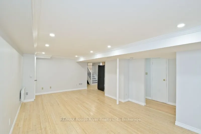 95 B Concession Street E
