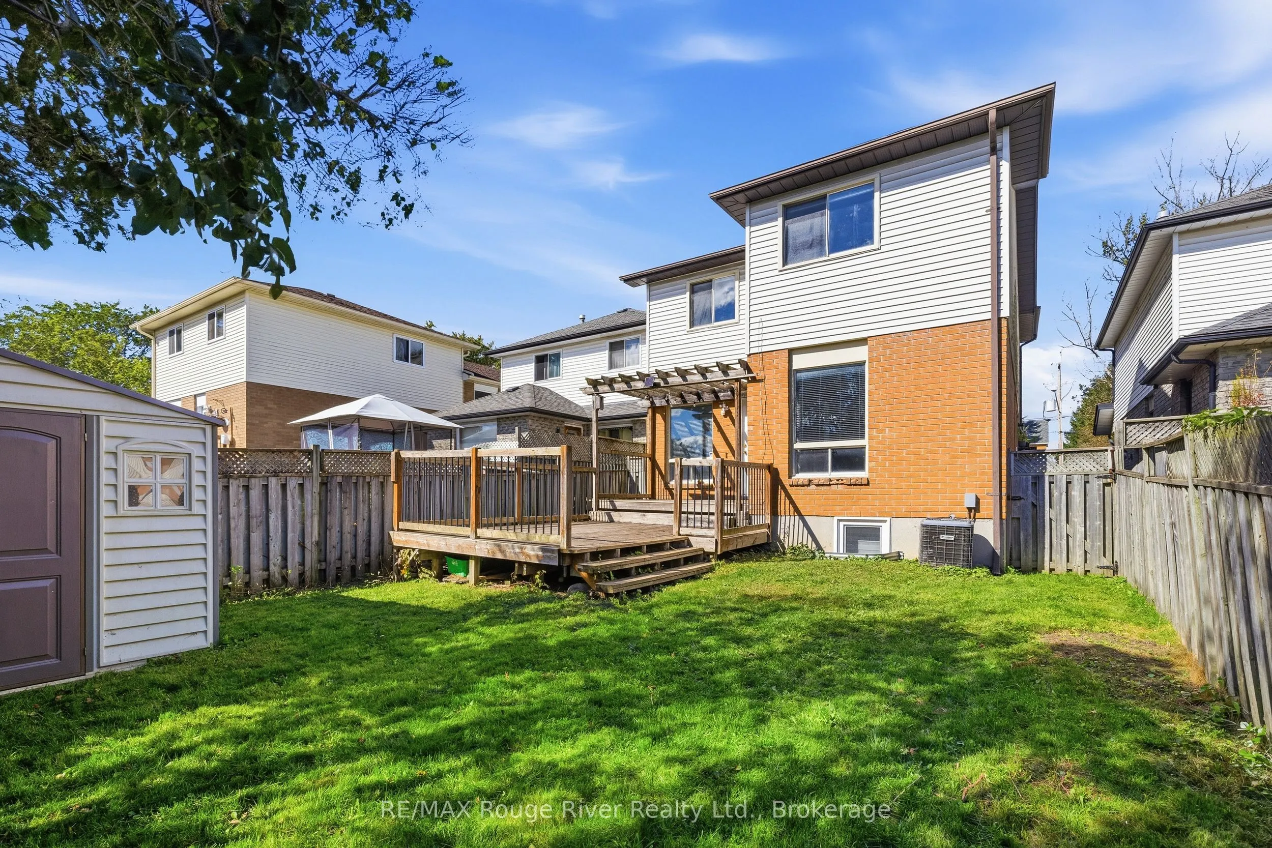 95 B Concession Street E