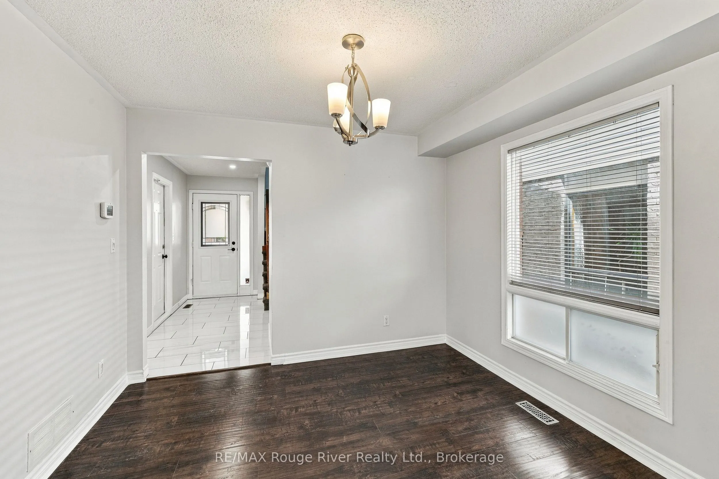 95 B Concession Street E