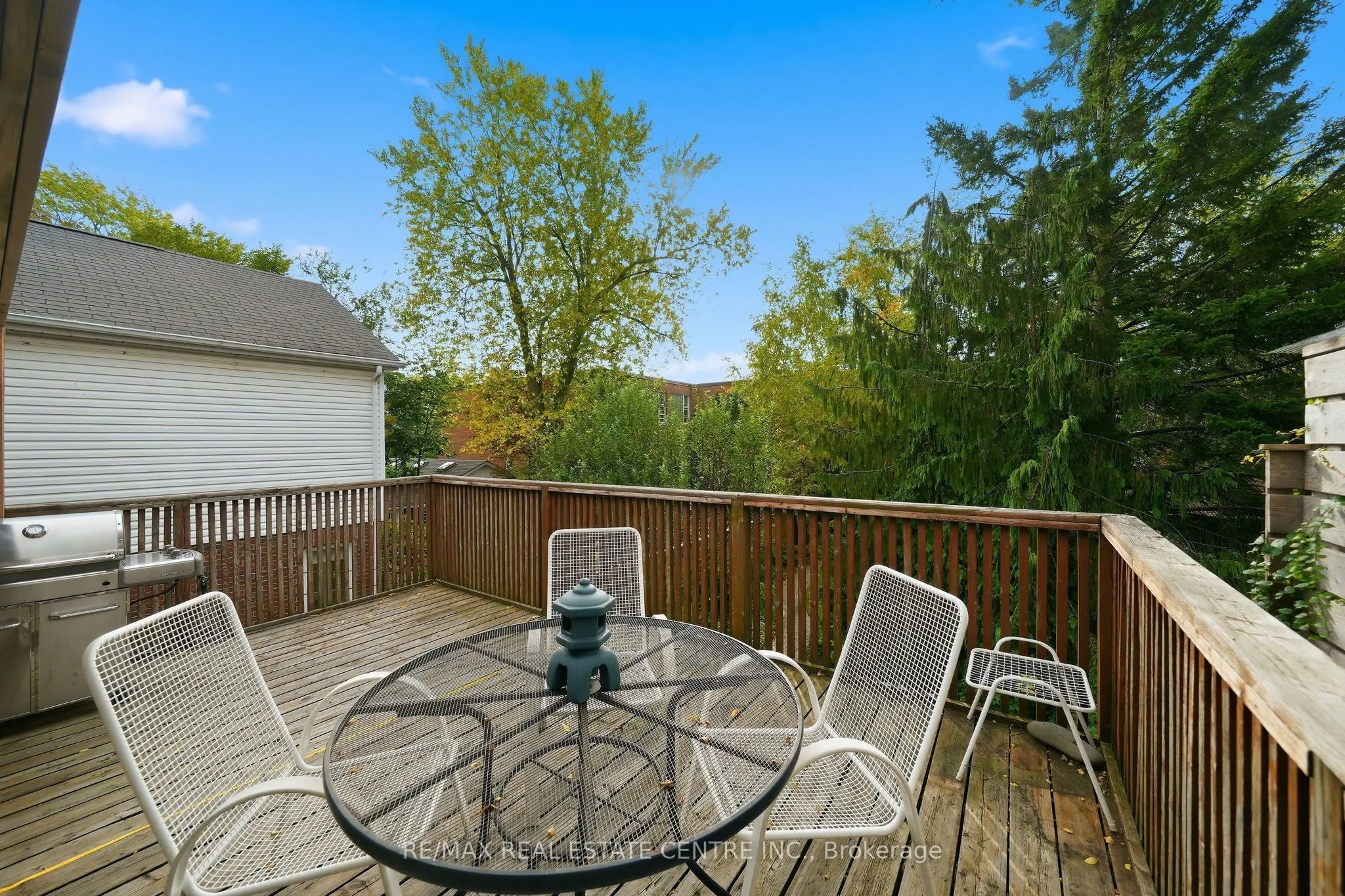 71 Lyall Avenue