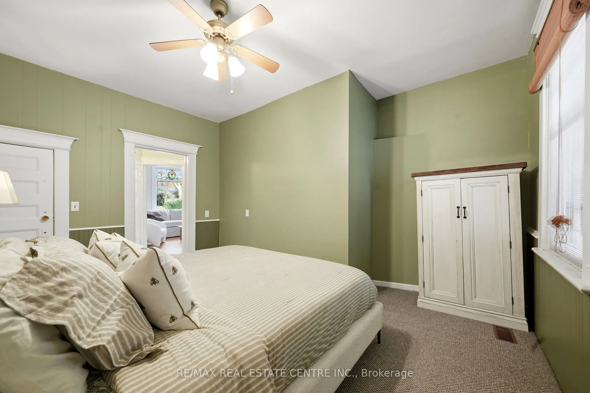 71 Lyall Avenue