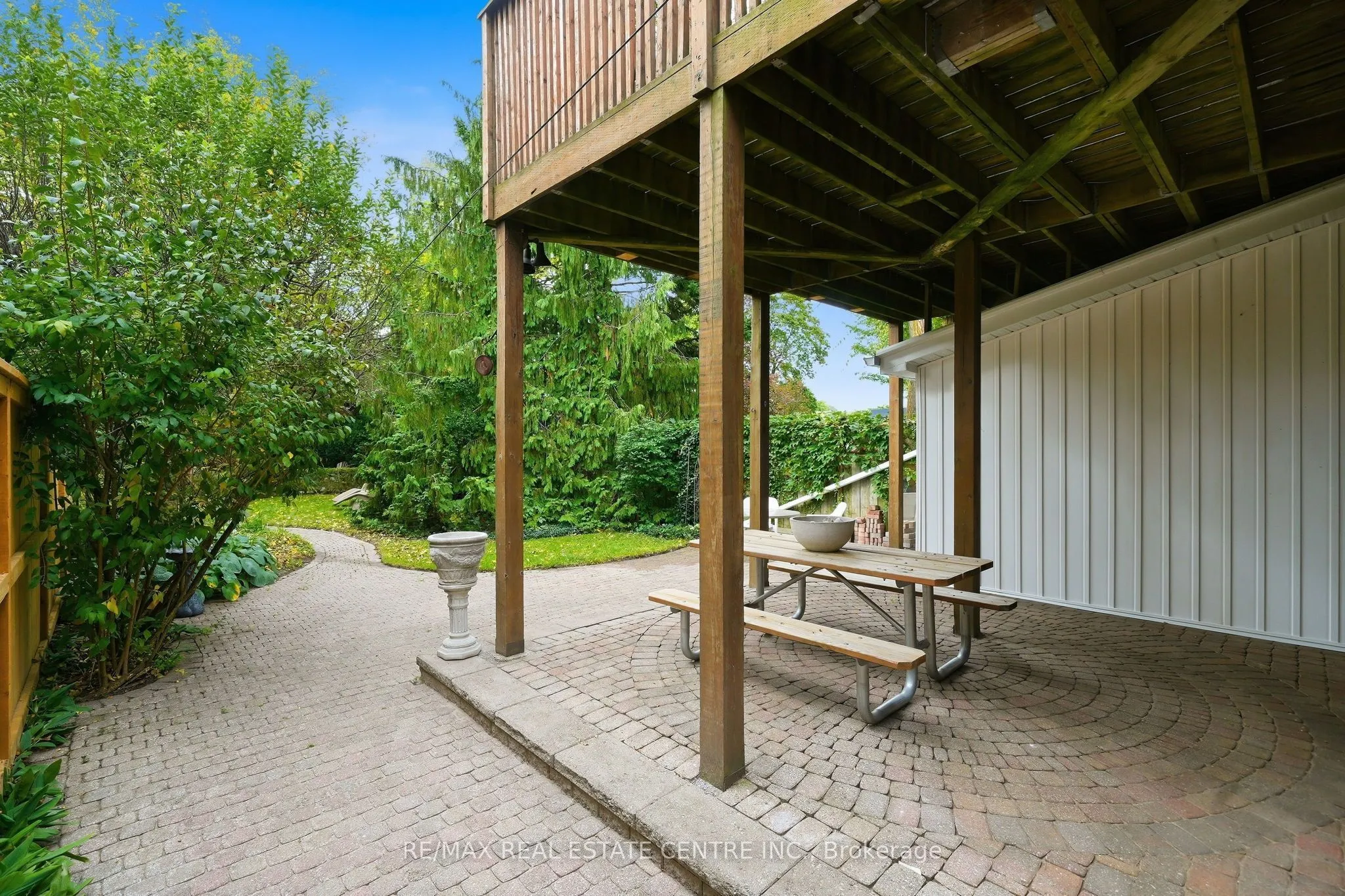 71 Lyall Avenue