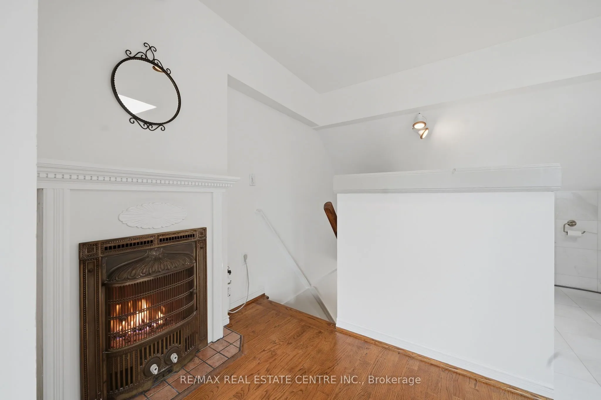71 Lyall Avenue