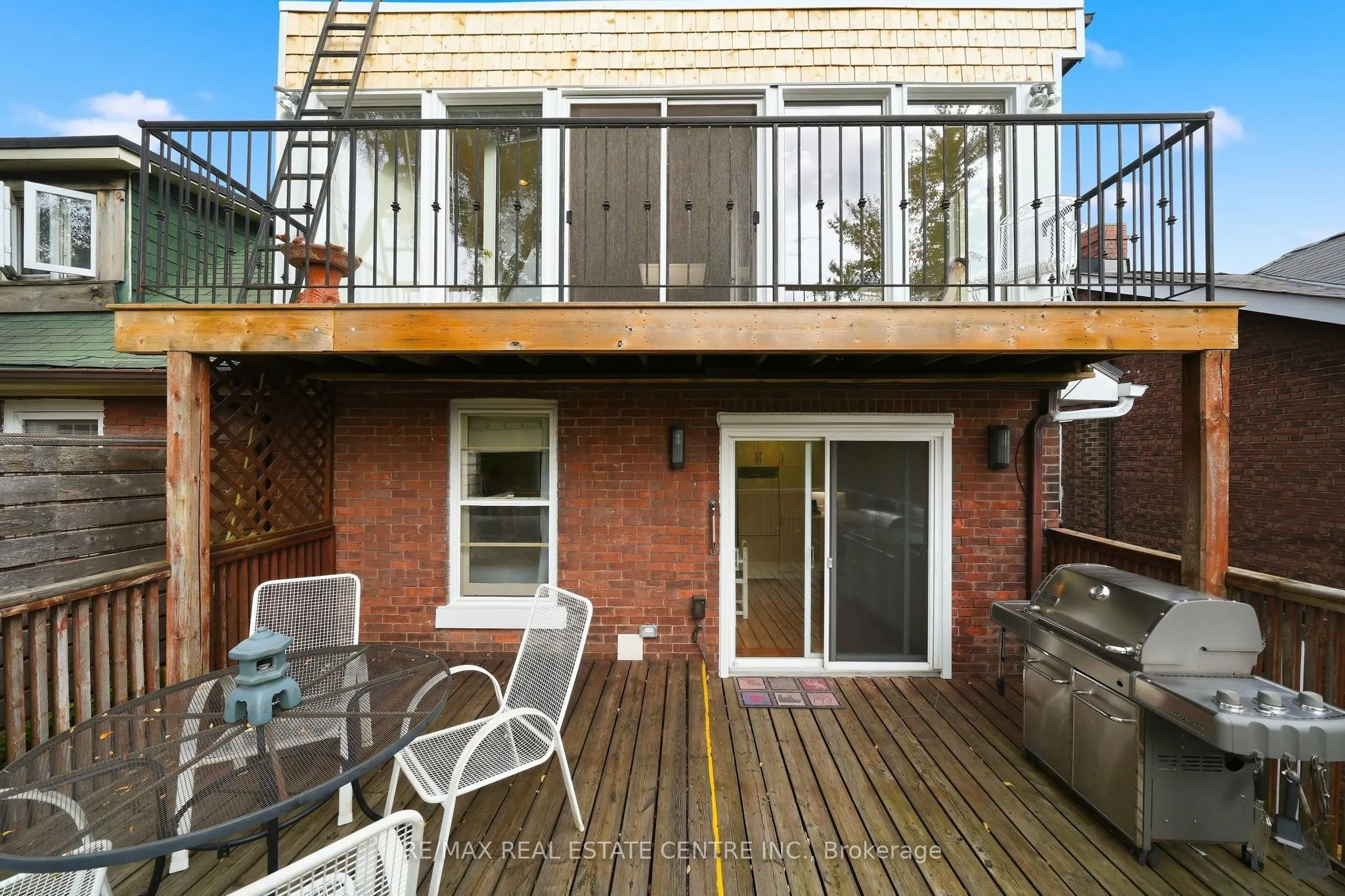71 Lyall Avenue