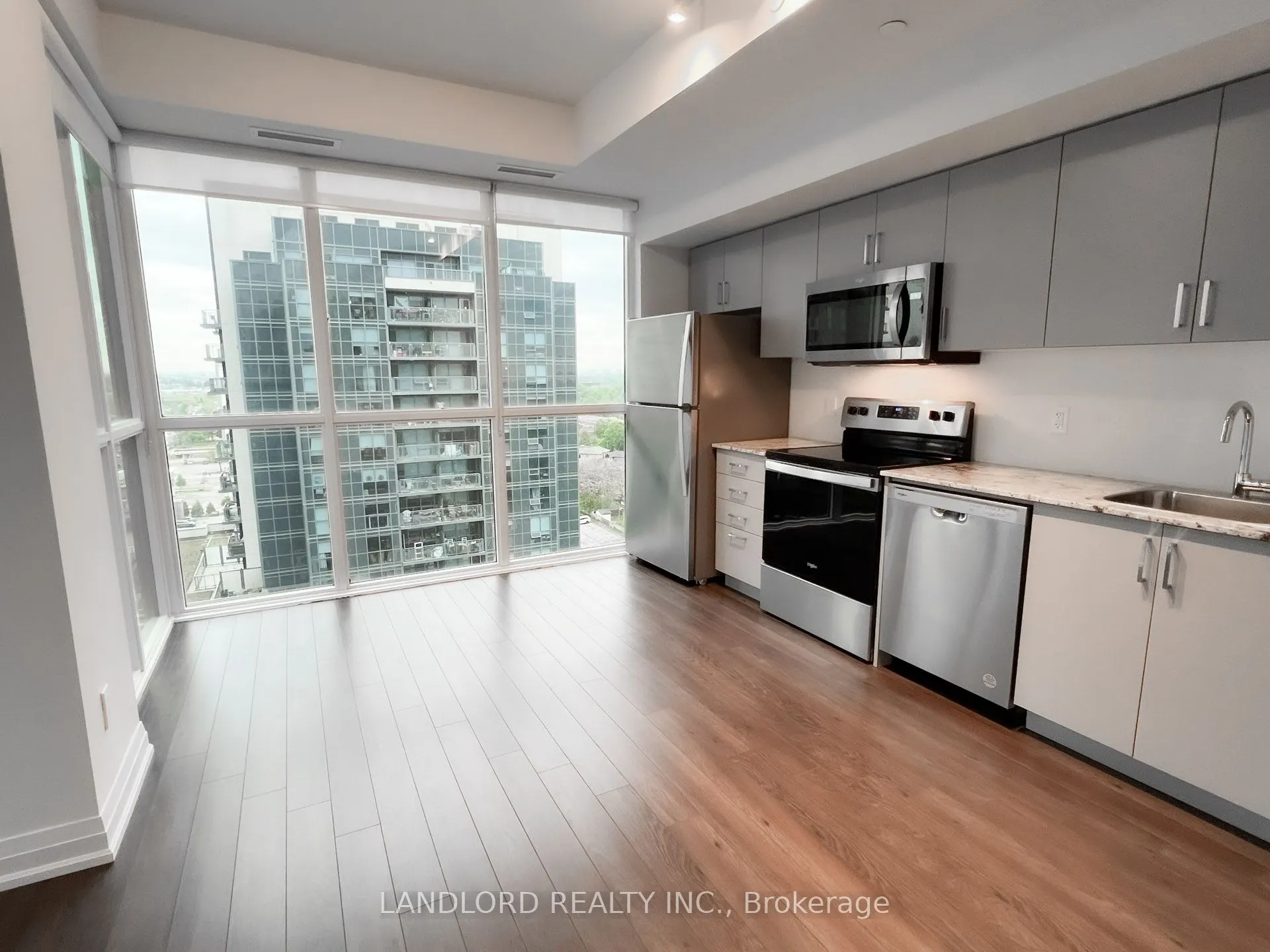 10 Meadowglen Place #1202