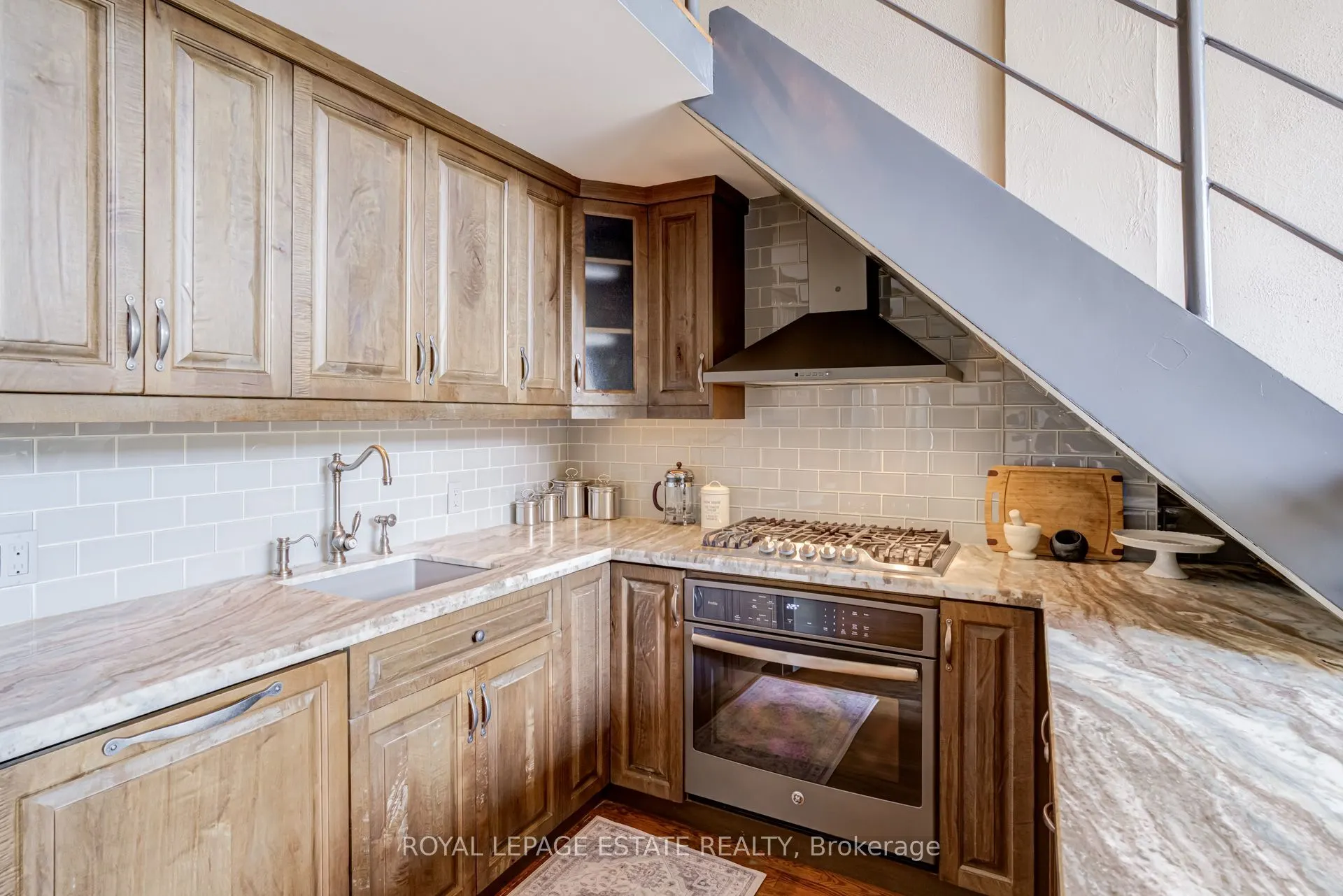 517 Kingston Road #6