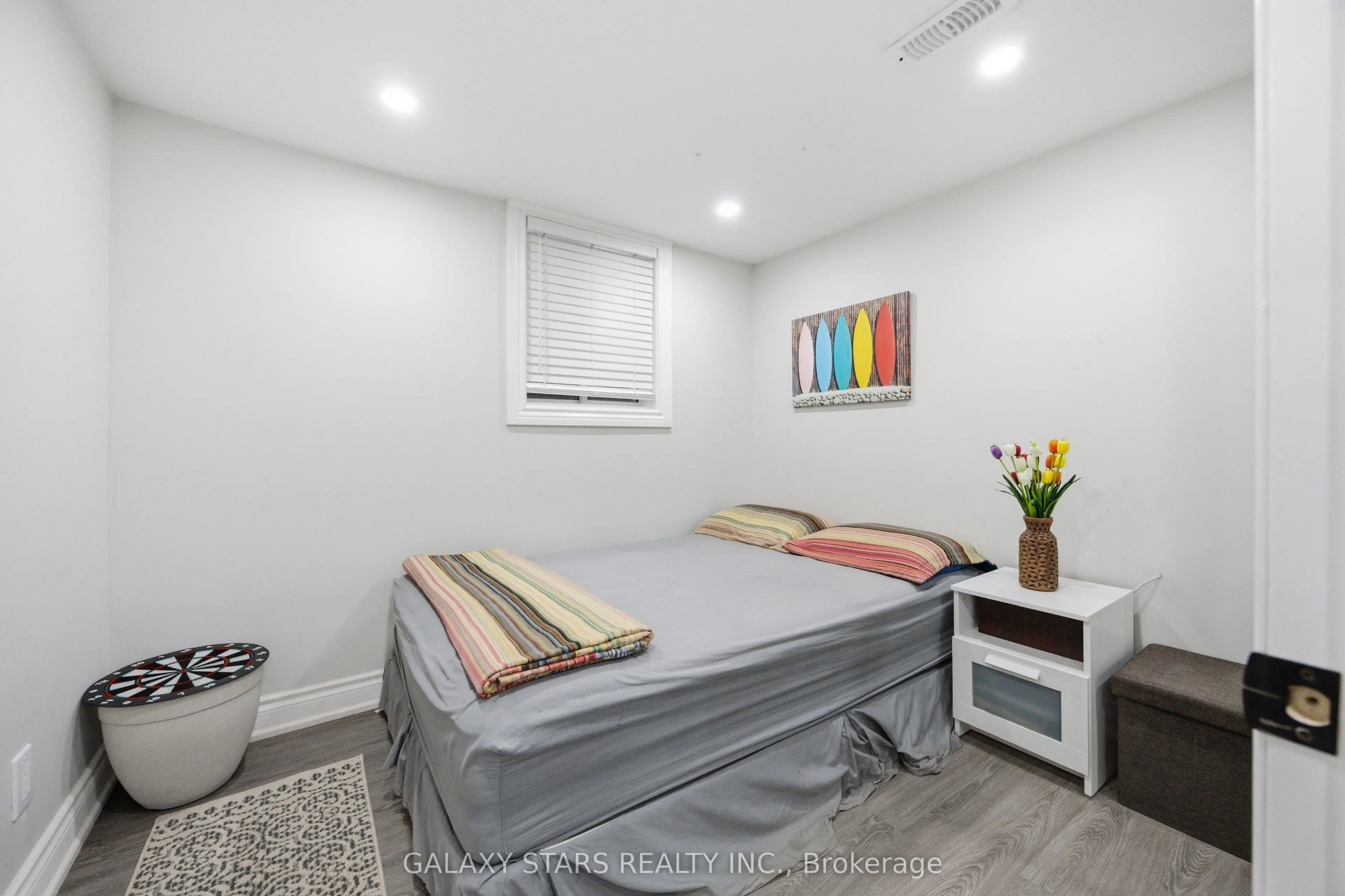 1177 Lisgar Avenue