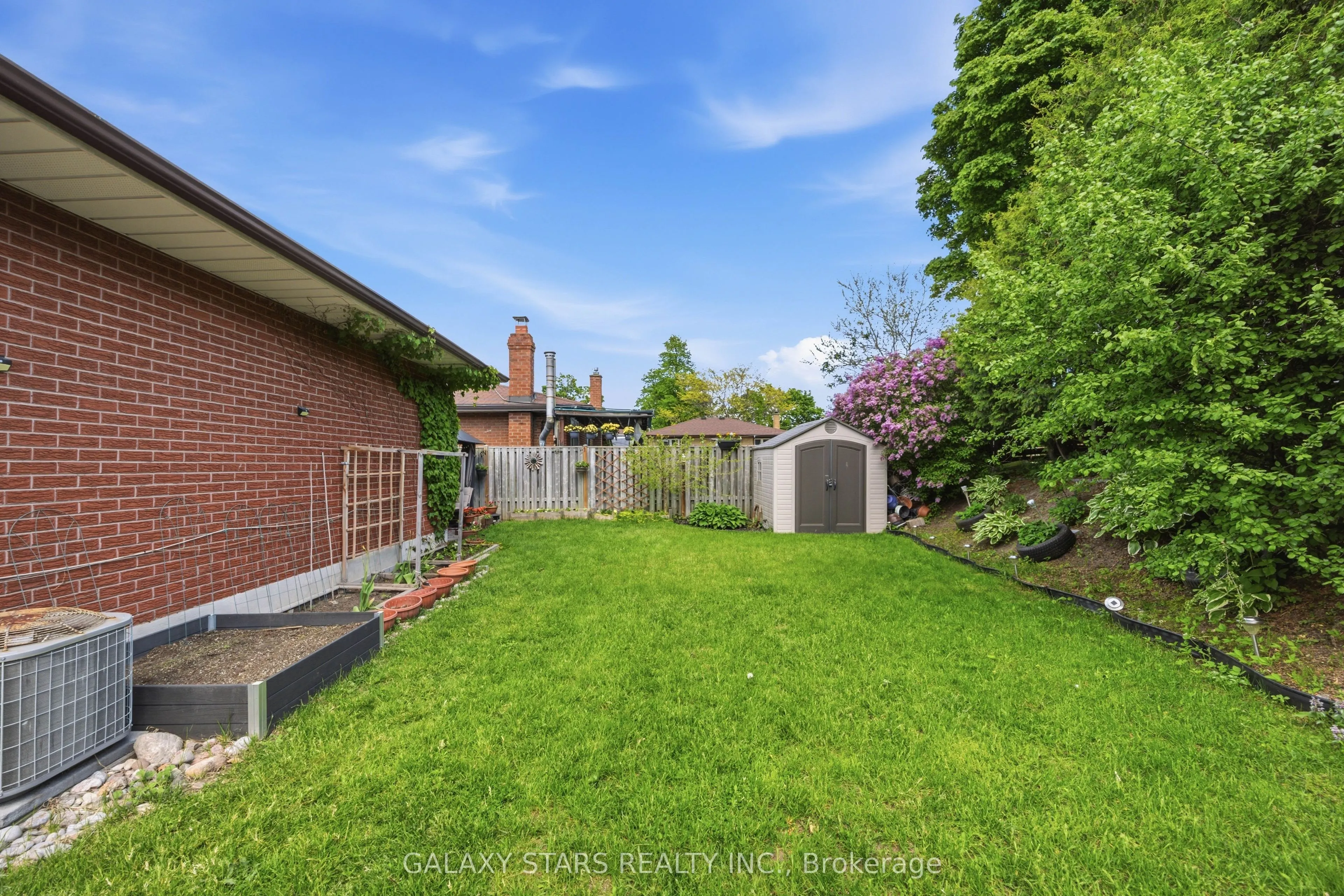 1177 Lisgar Avenue
