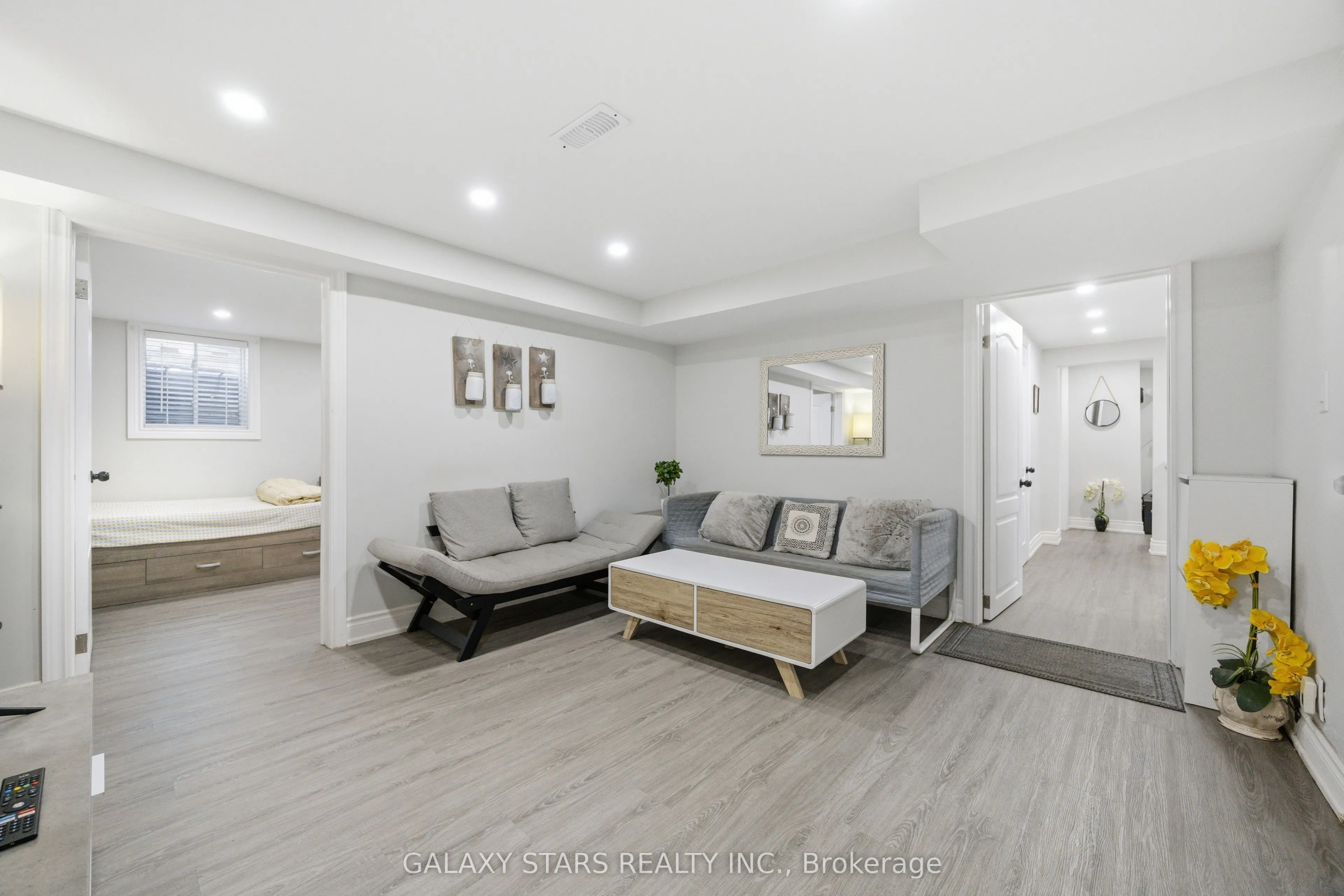 1177 Lisgar Avenue