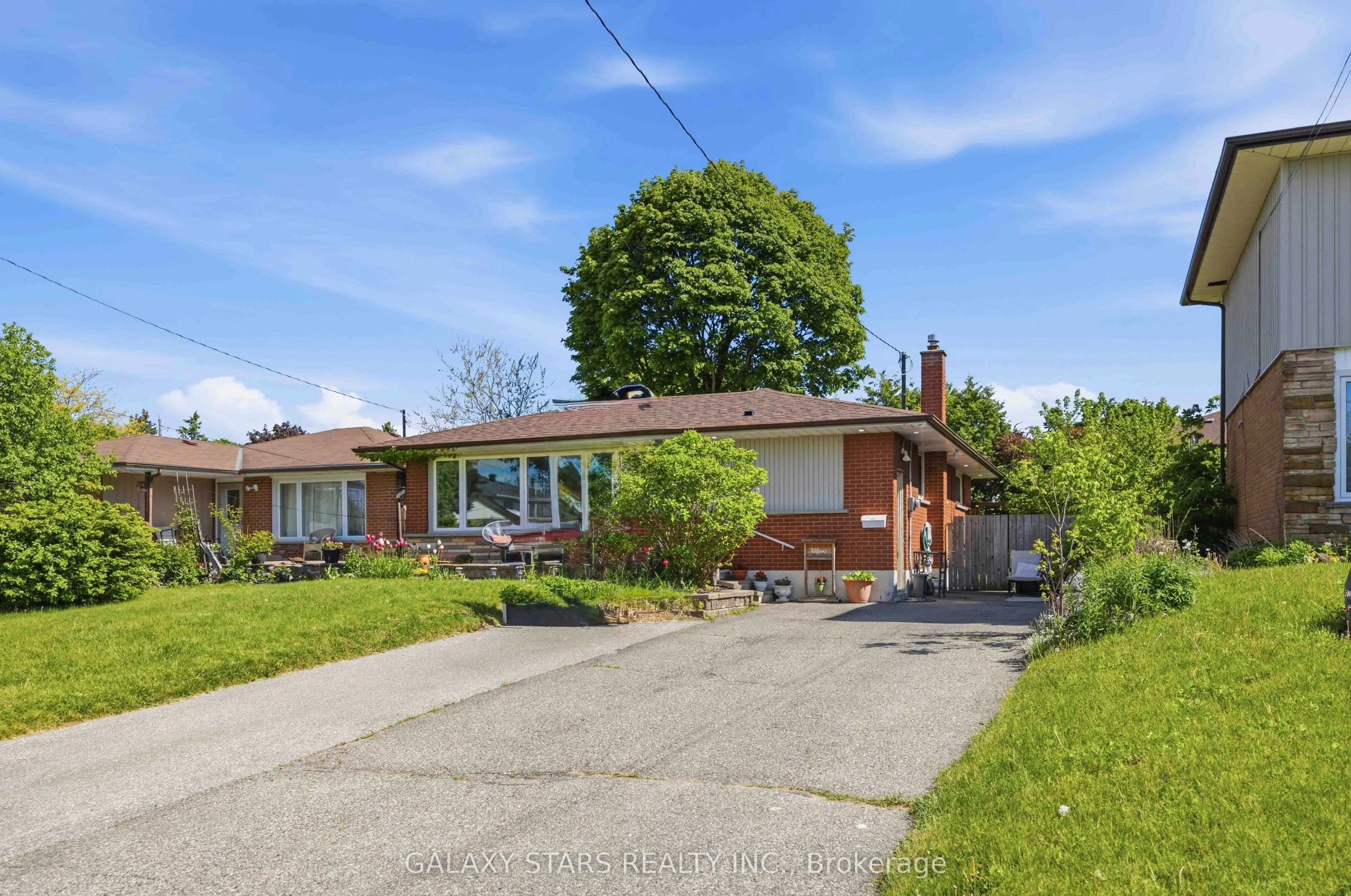 1177 Lisgar Avenue
