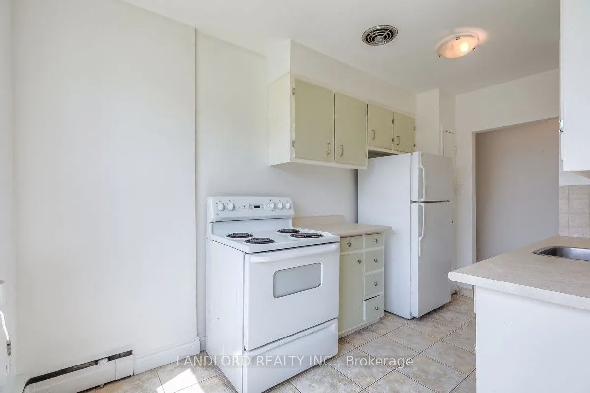 111 Craydon Road #204