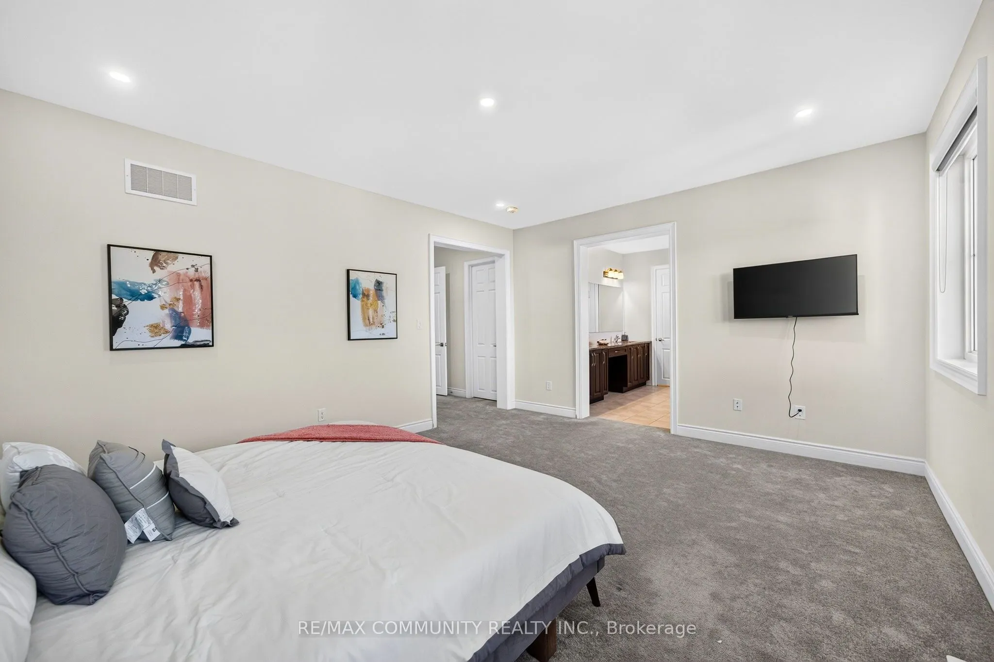 144 Auckland Drive