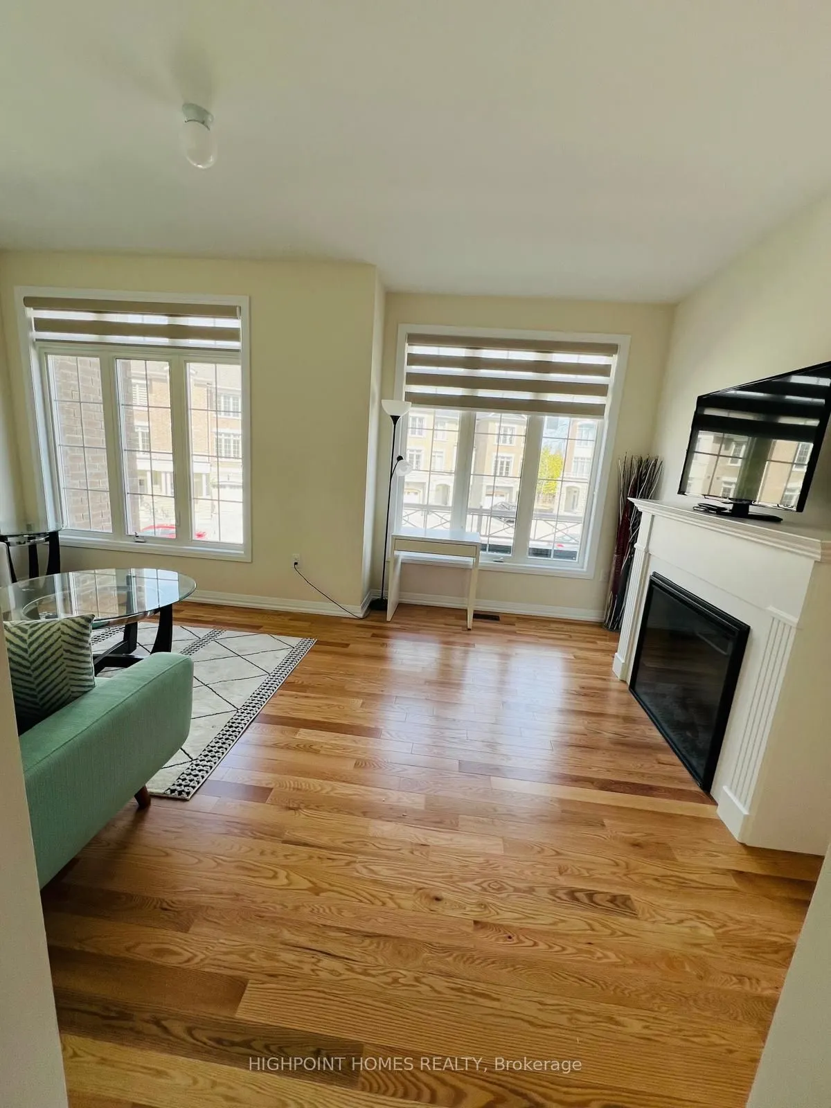 4 Coote Court