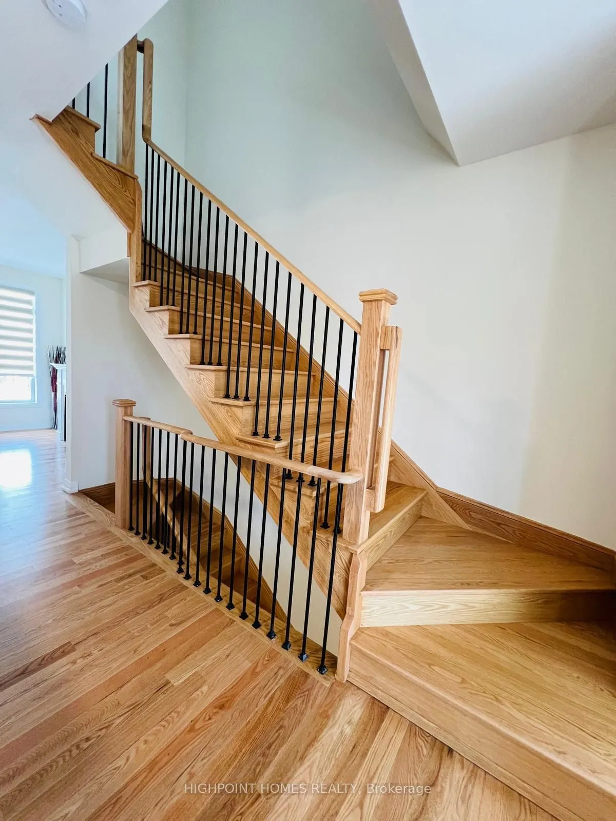 4 Coote Court