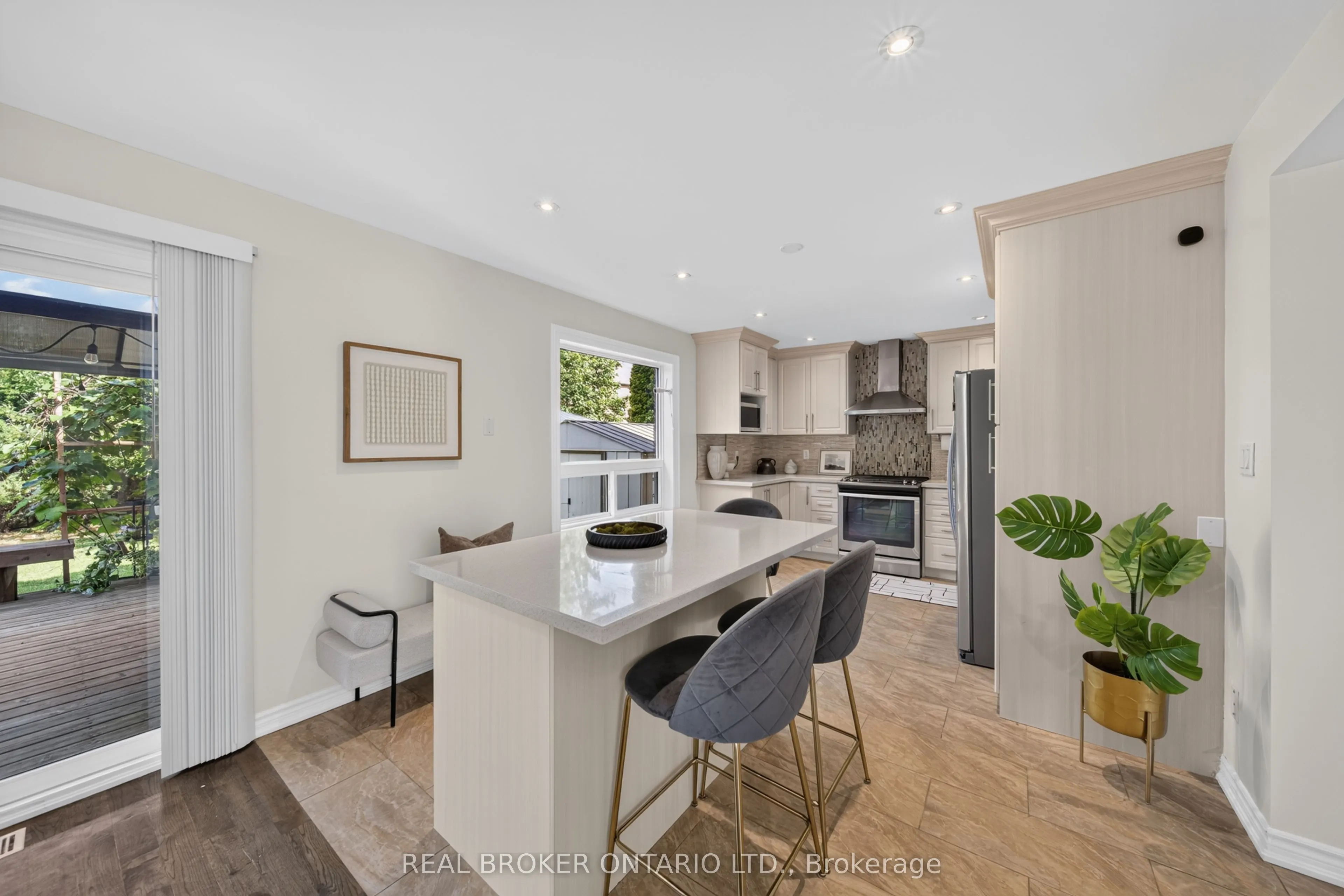 63 Eric Clarke Drive