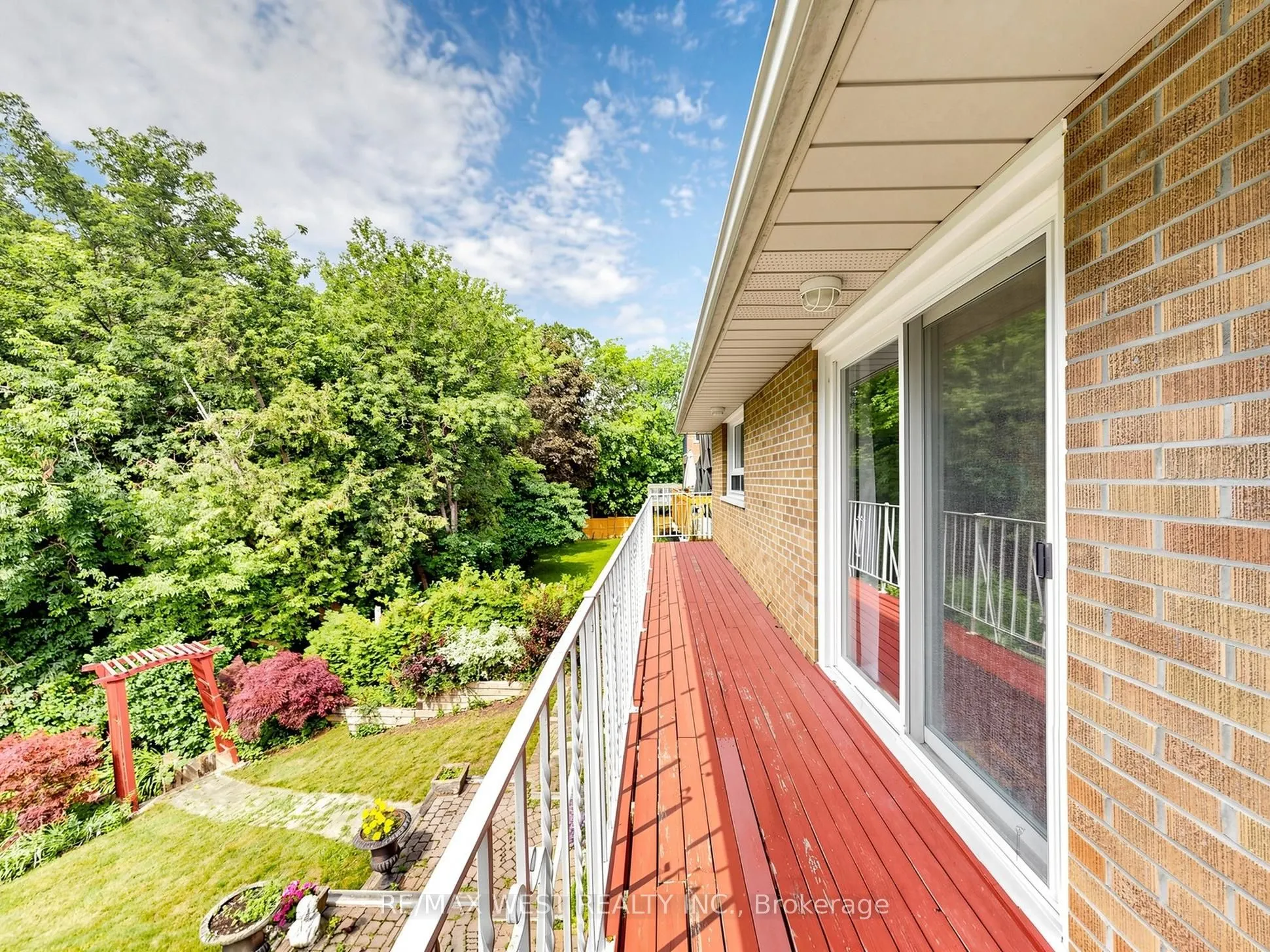 41 Burnview Crescent