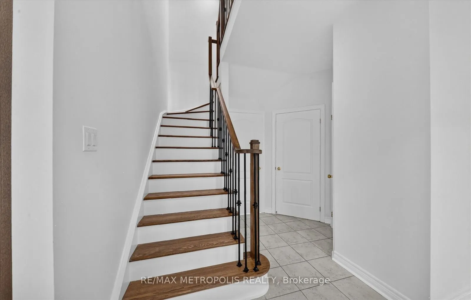 749 Black Cherry Drive