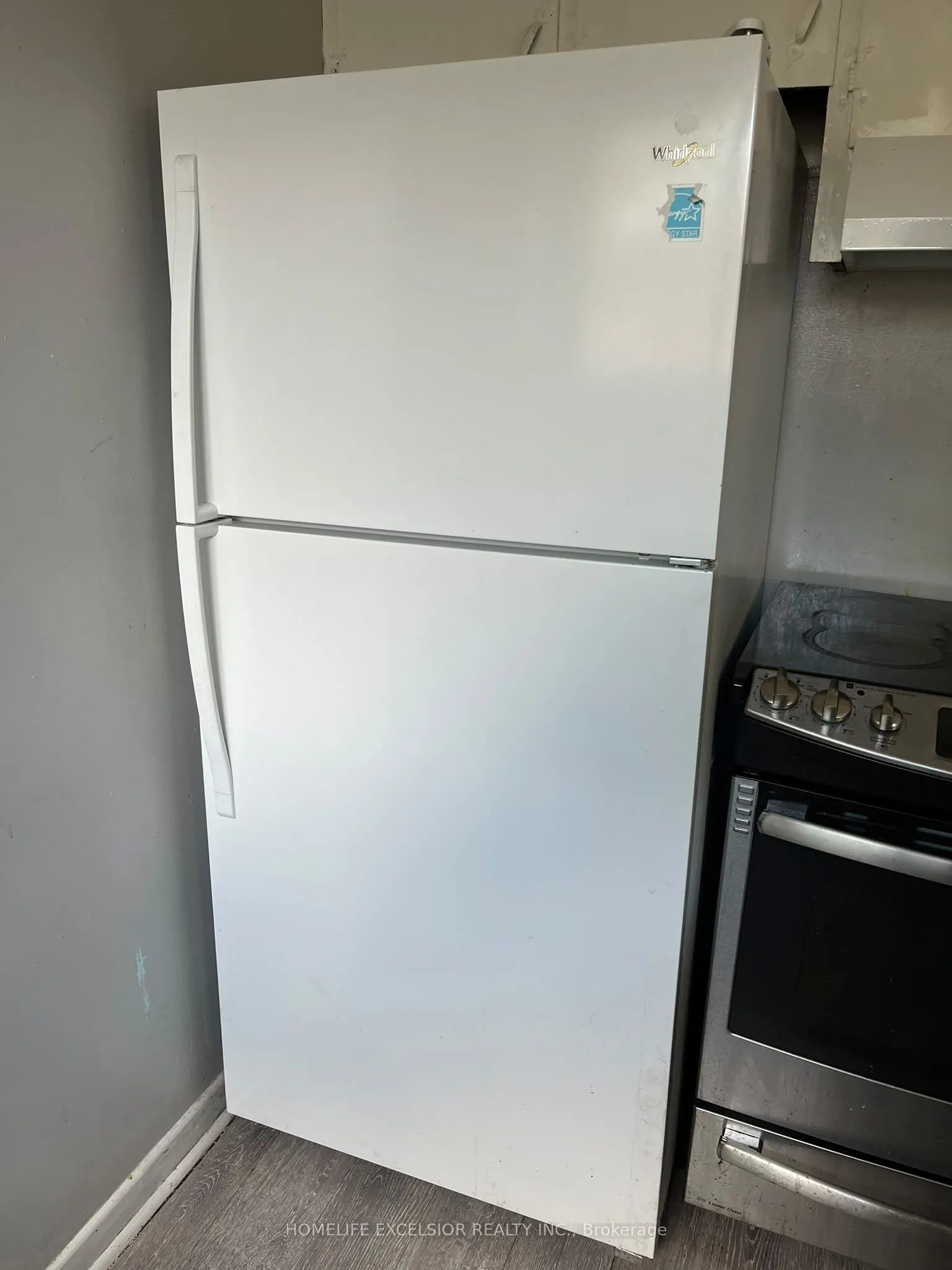 188 Confederation Drive #Main