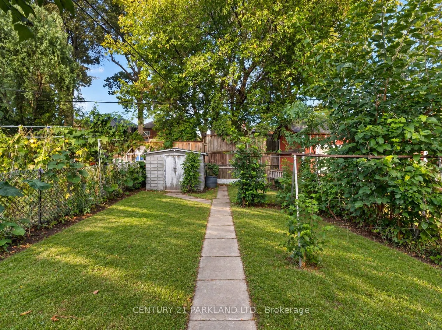 85 Victoria Park Avenue