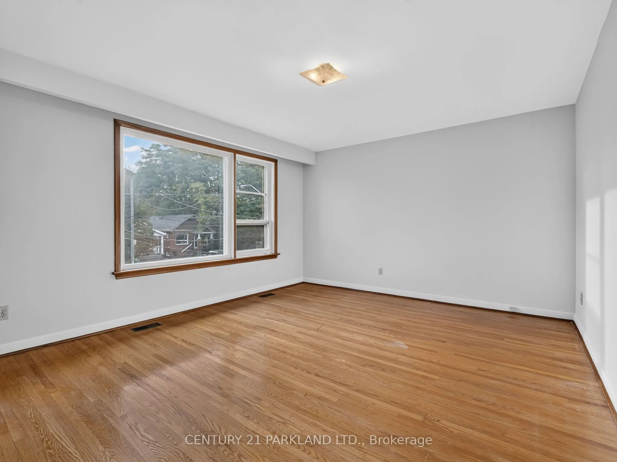 85 Victoria Park Avenue