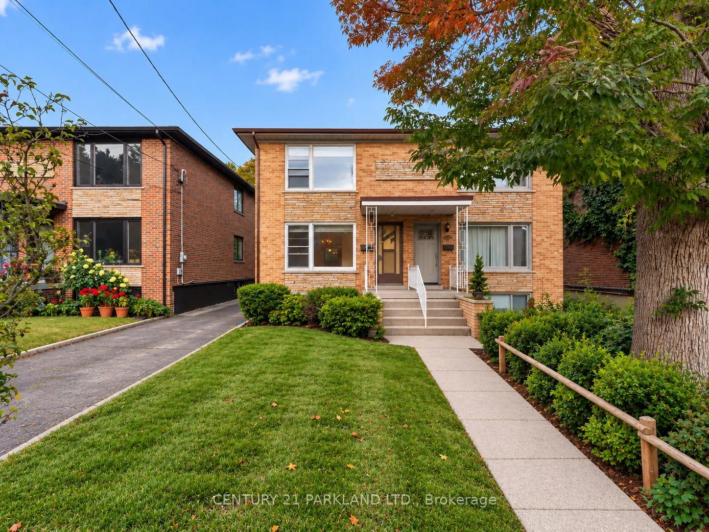85 Victoria Park Avenue