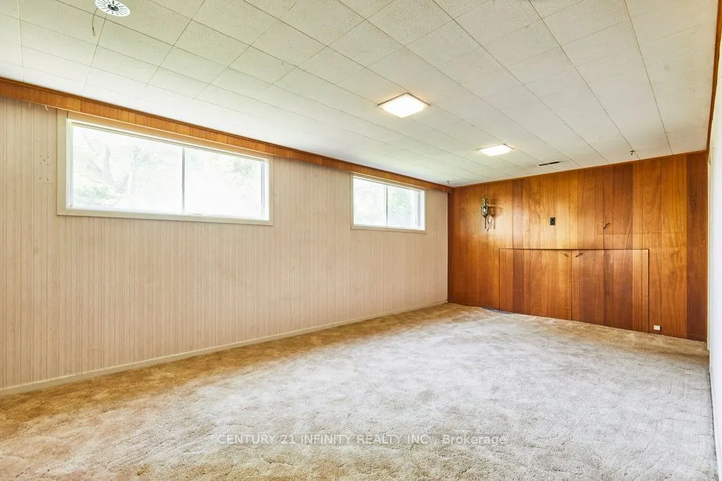 1 Goodland Gate