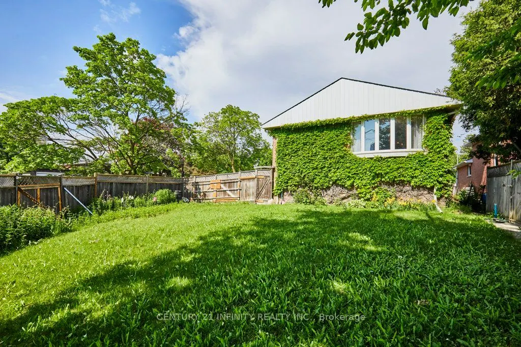1 Goodland Gate