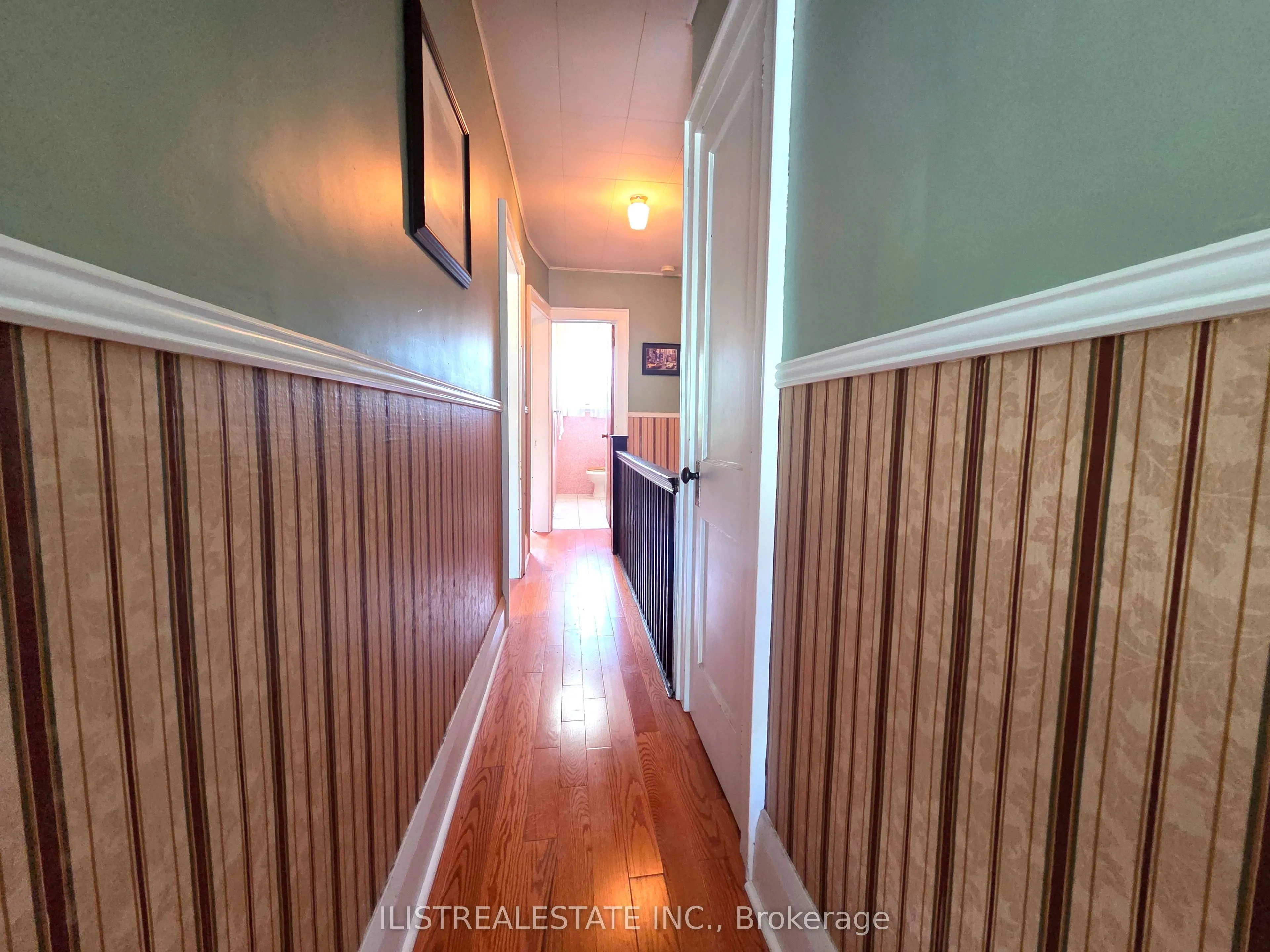 213 Blantyre Avenue