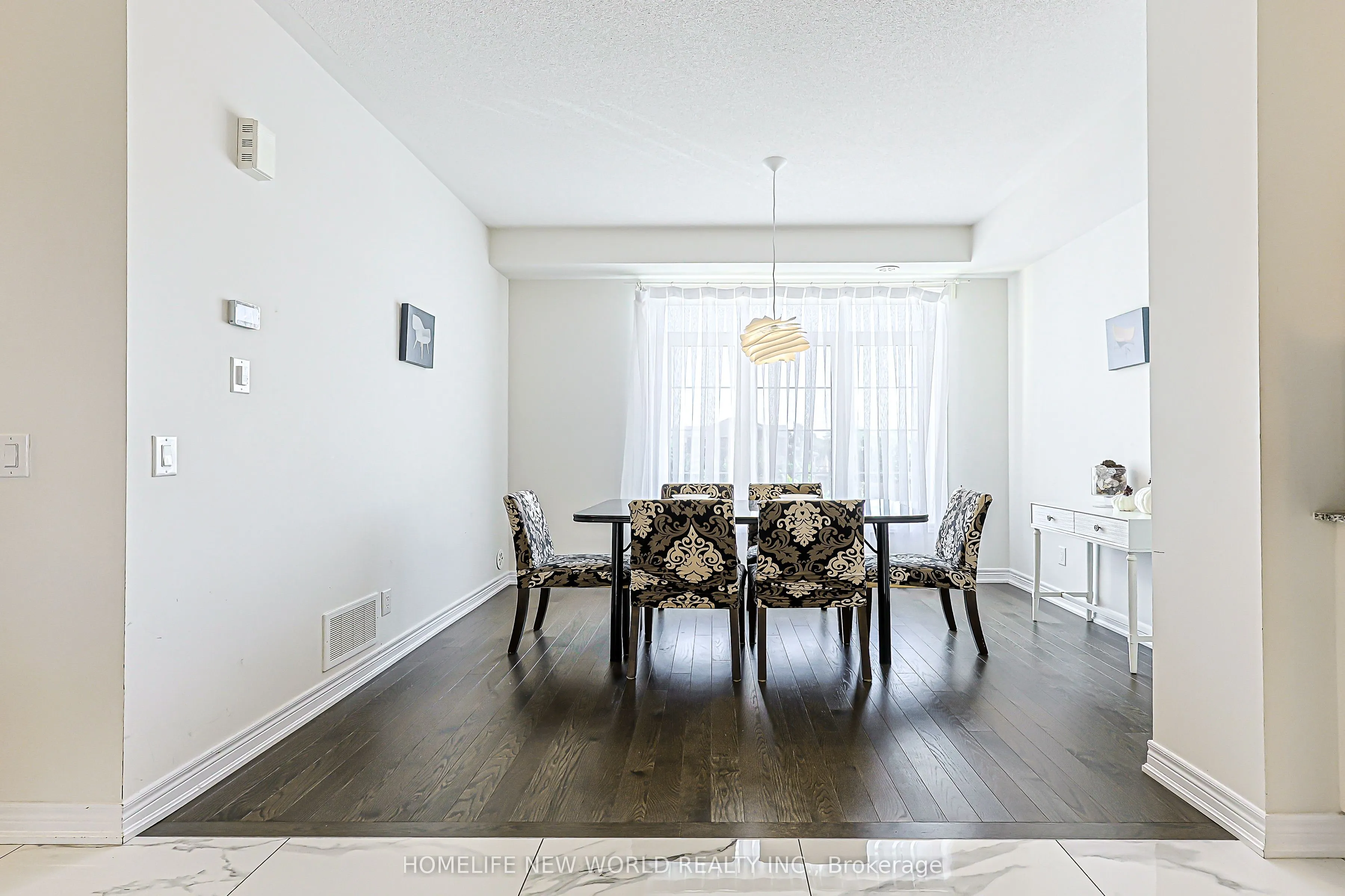 56 Elkington Crescent