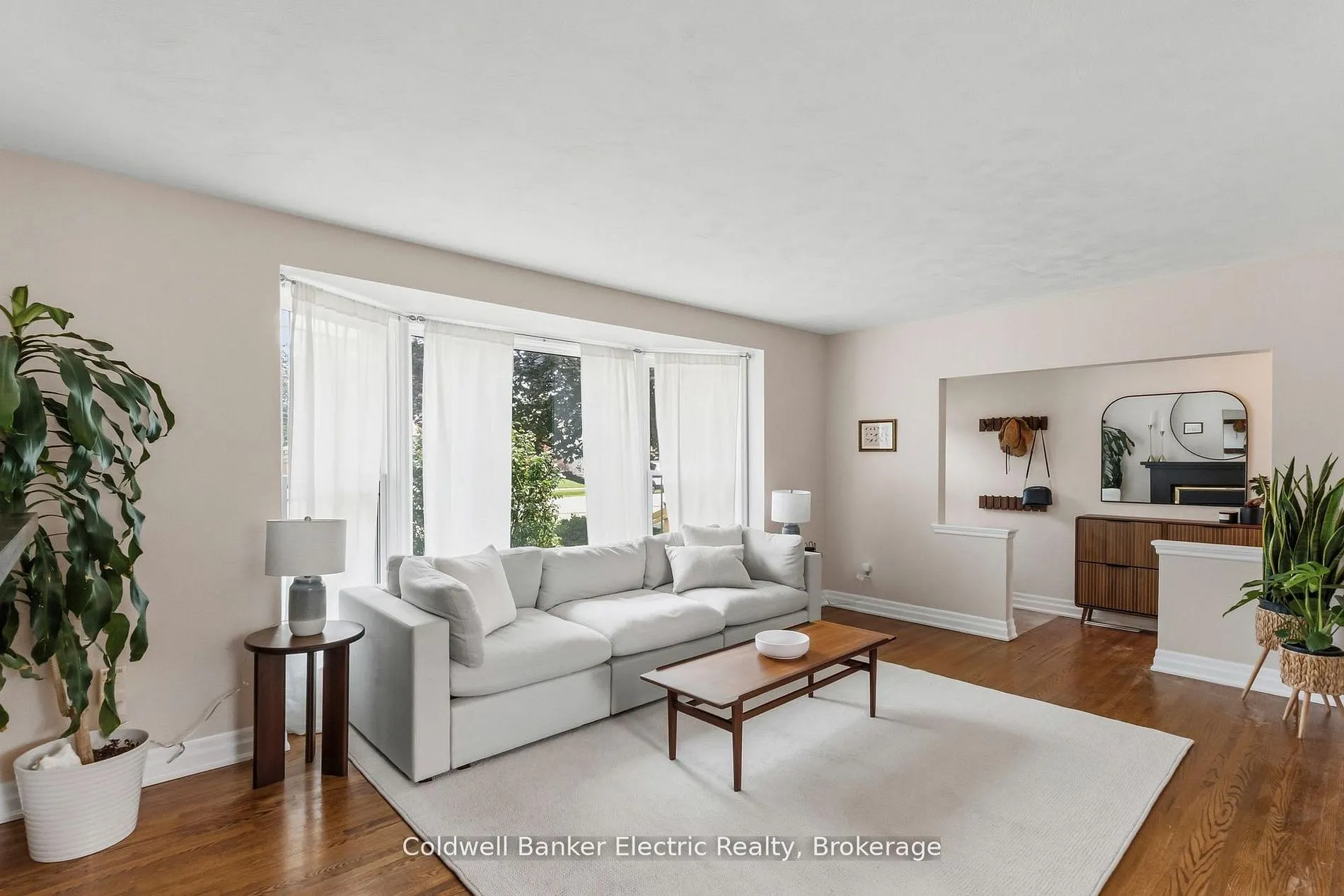 326 Cochrane Street