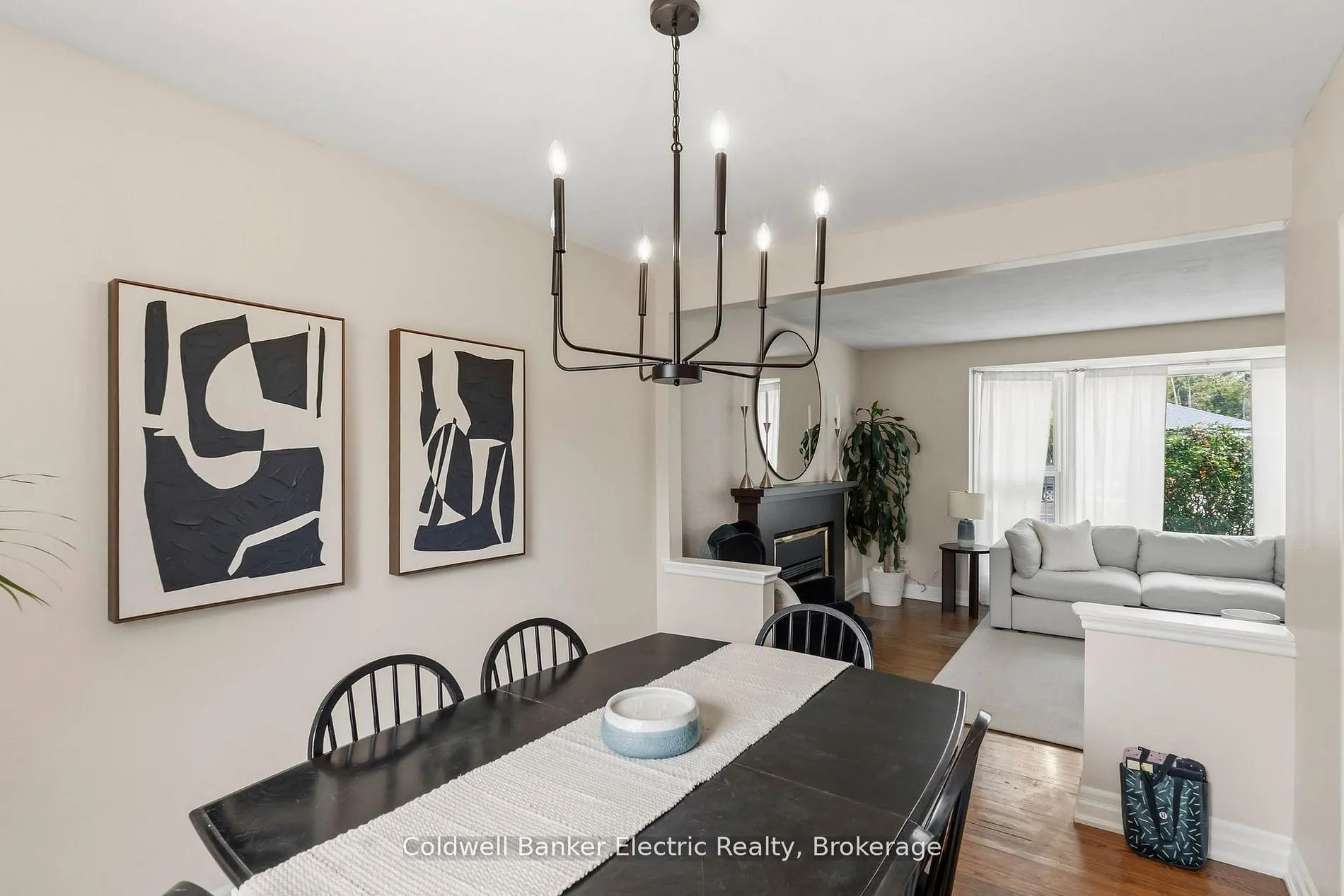 326 Cochrane Street