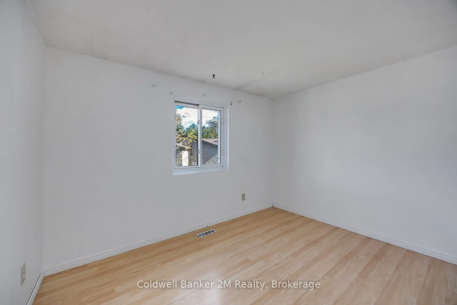 1161 Trowbridge Court