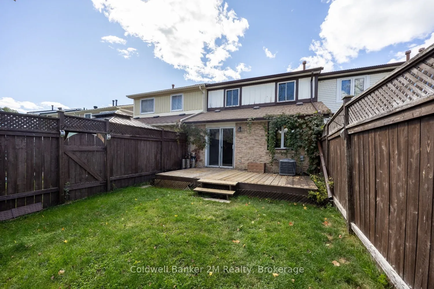 1161 Trowbridge Court