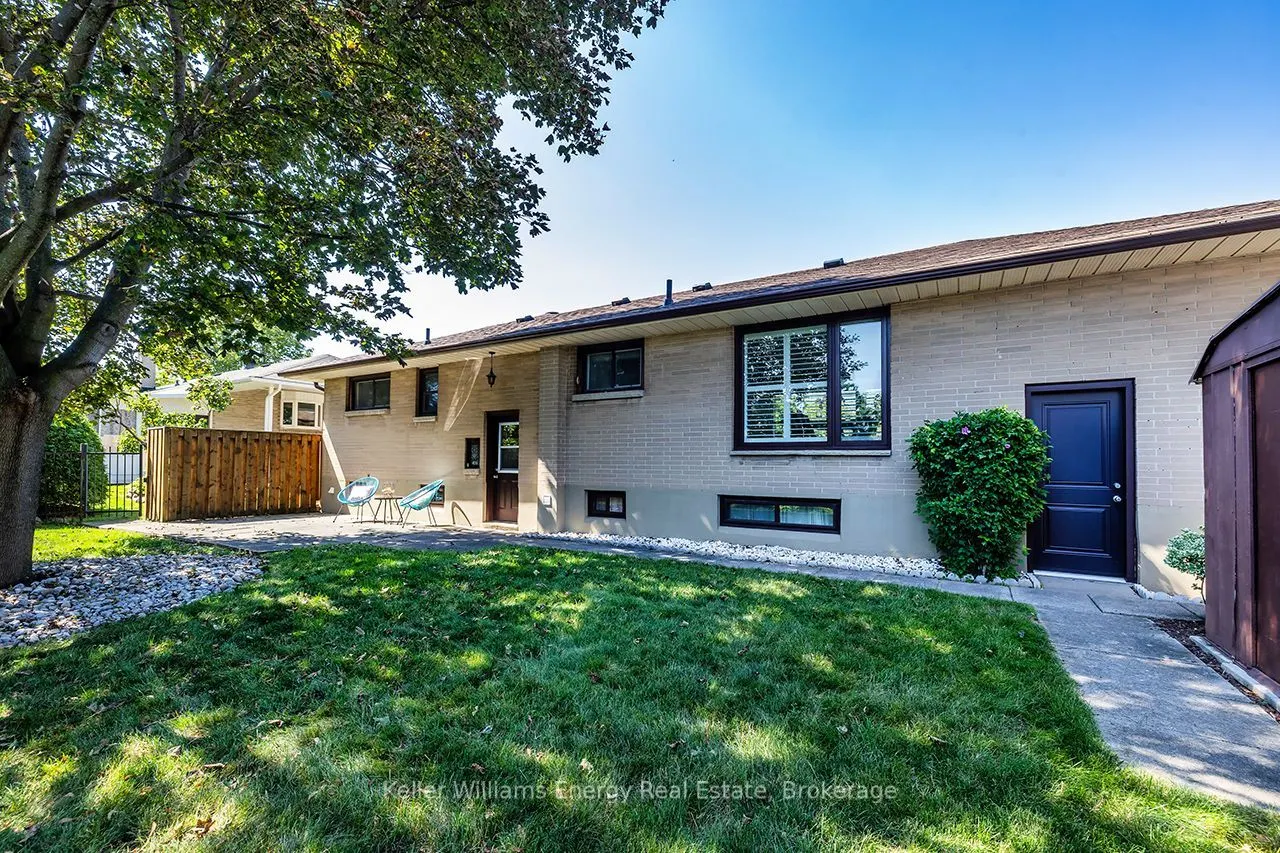 403 Rossmount Avenue