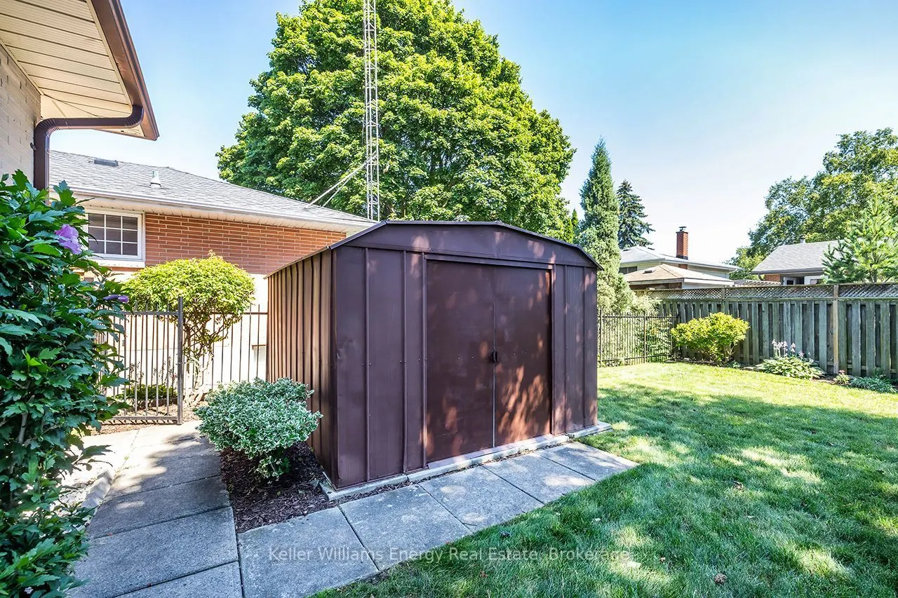 403 Rossmount Avenue