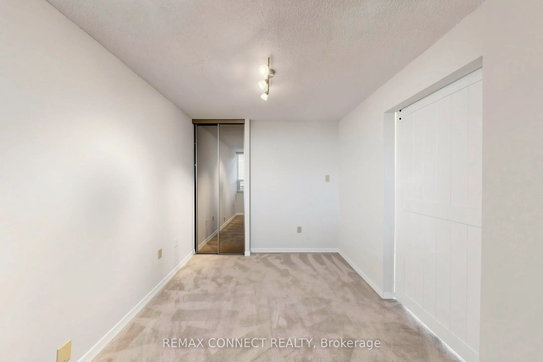 121 Ling Road #1614