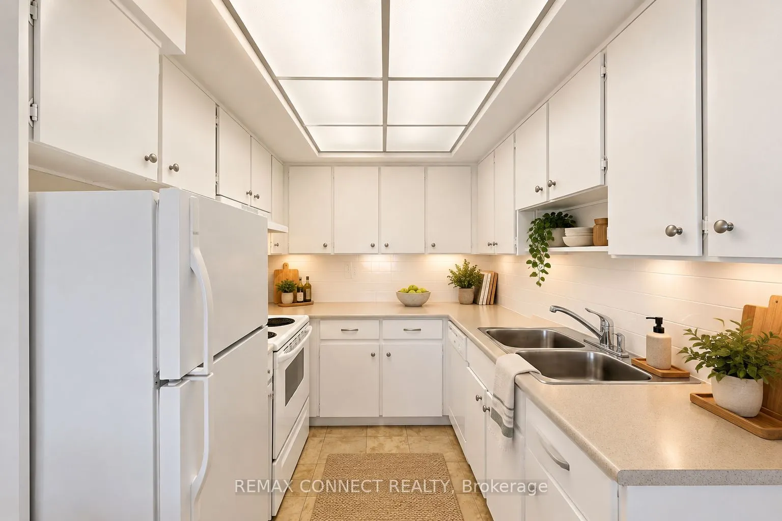 121 Ling Road #1614