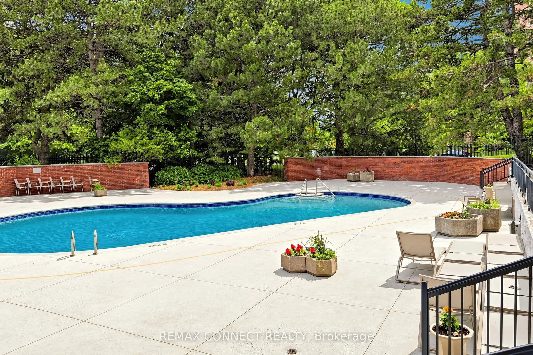 121 Ling Road #1614