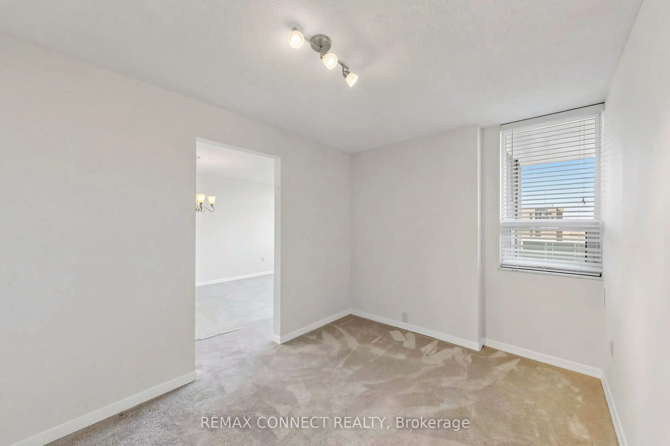 121 Ling Road #1614
