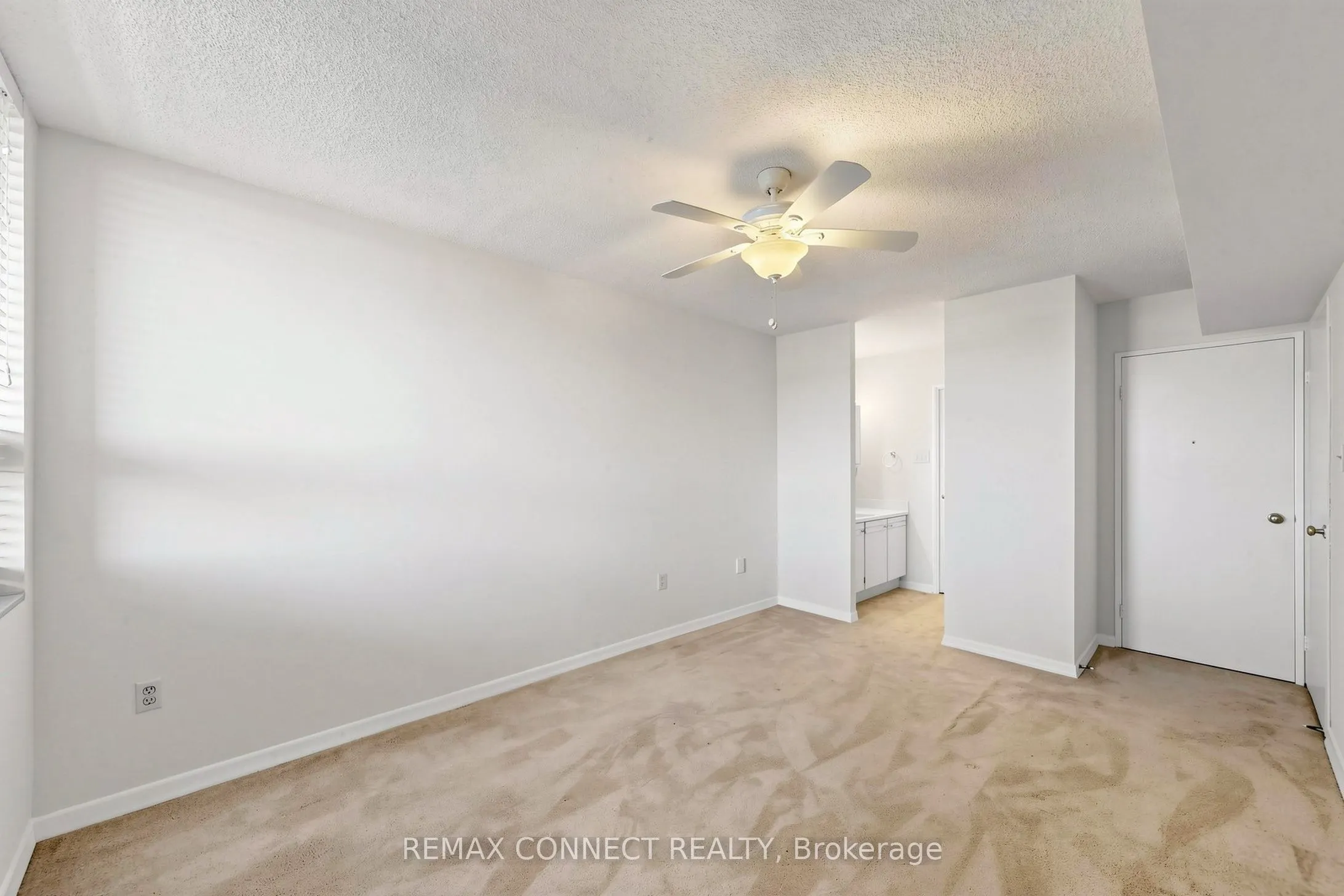 121 Ling Road #1614