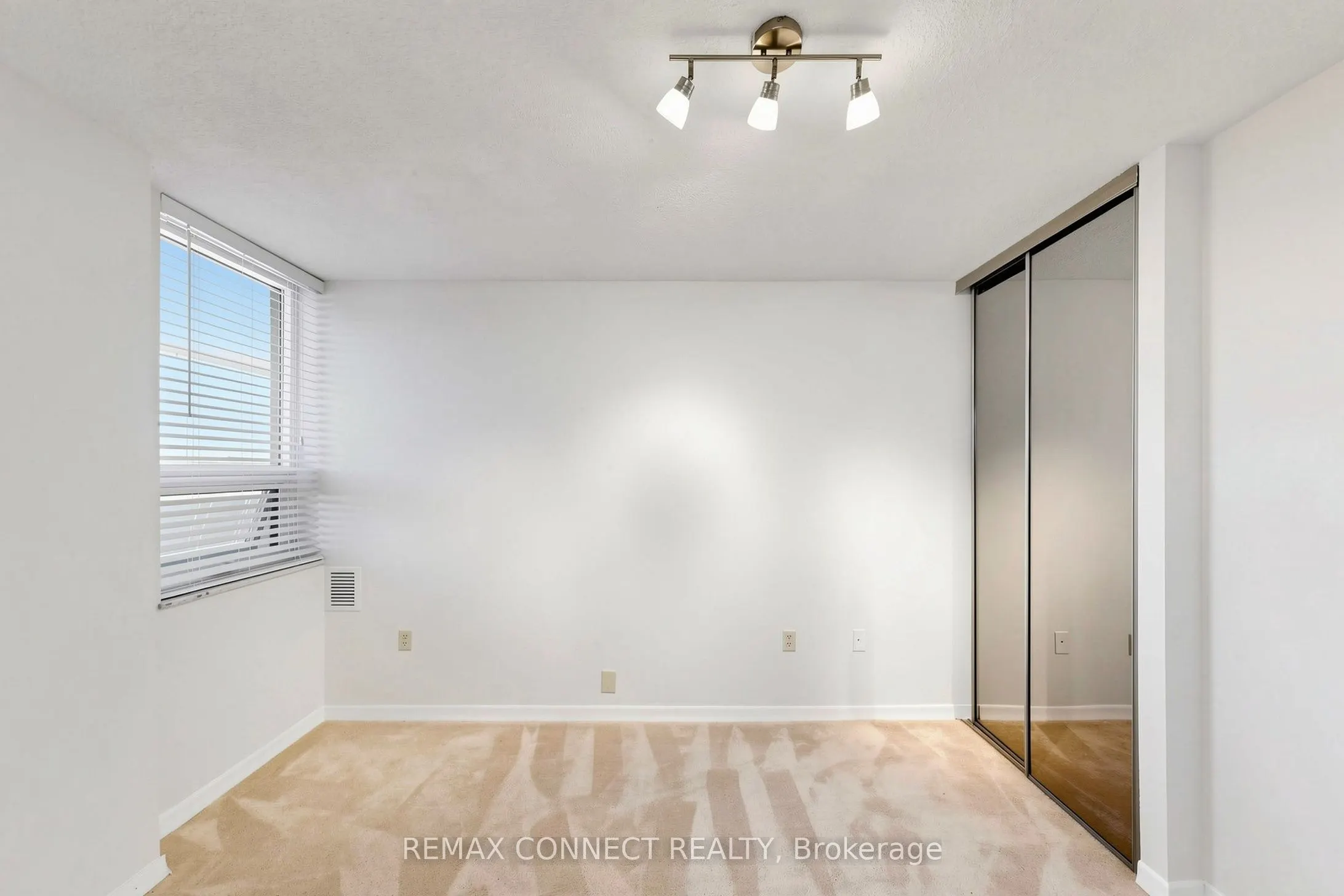 121 Ling Road #1614