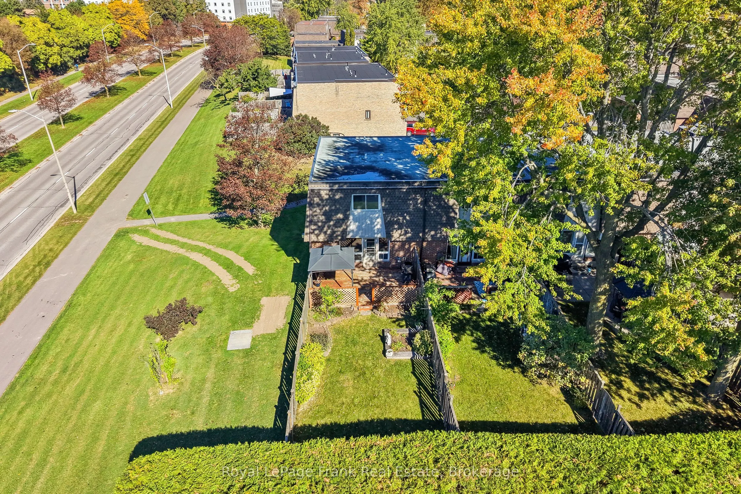 18 Reygate Court #28